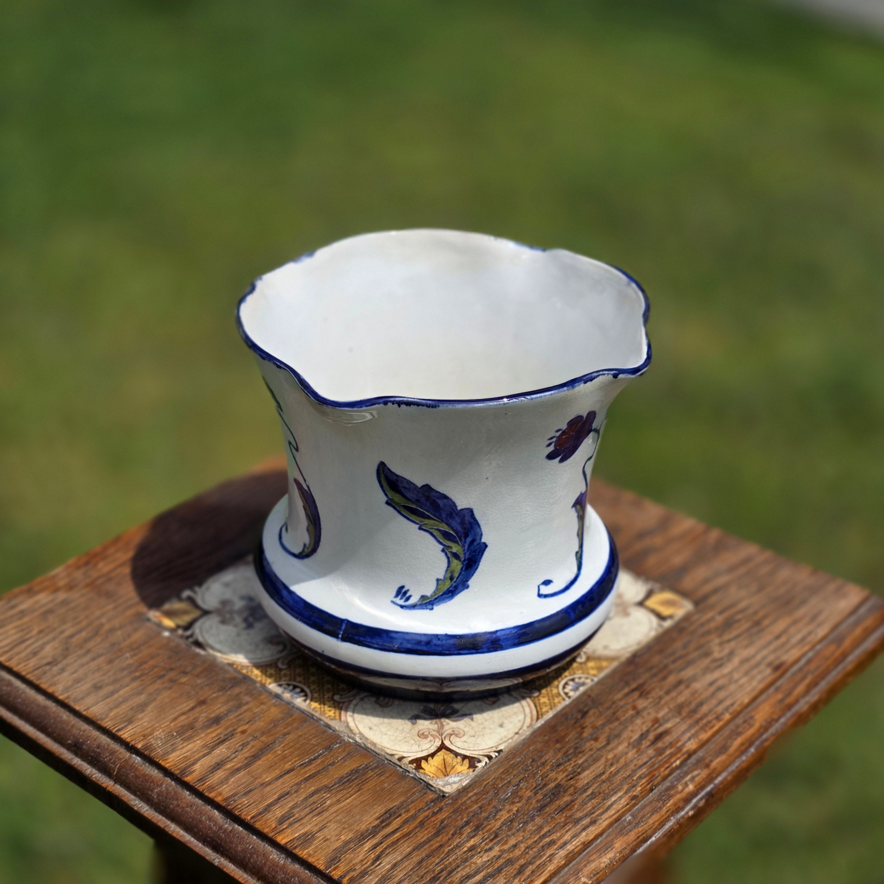 Vintage W Moore Binns Old Bristol Delft 1747 Design Flower Pot Planter Blue White
