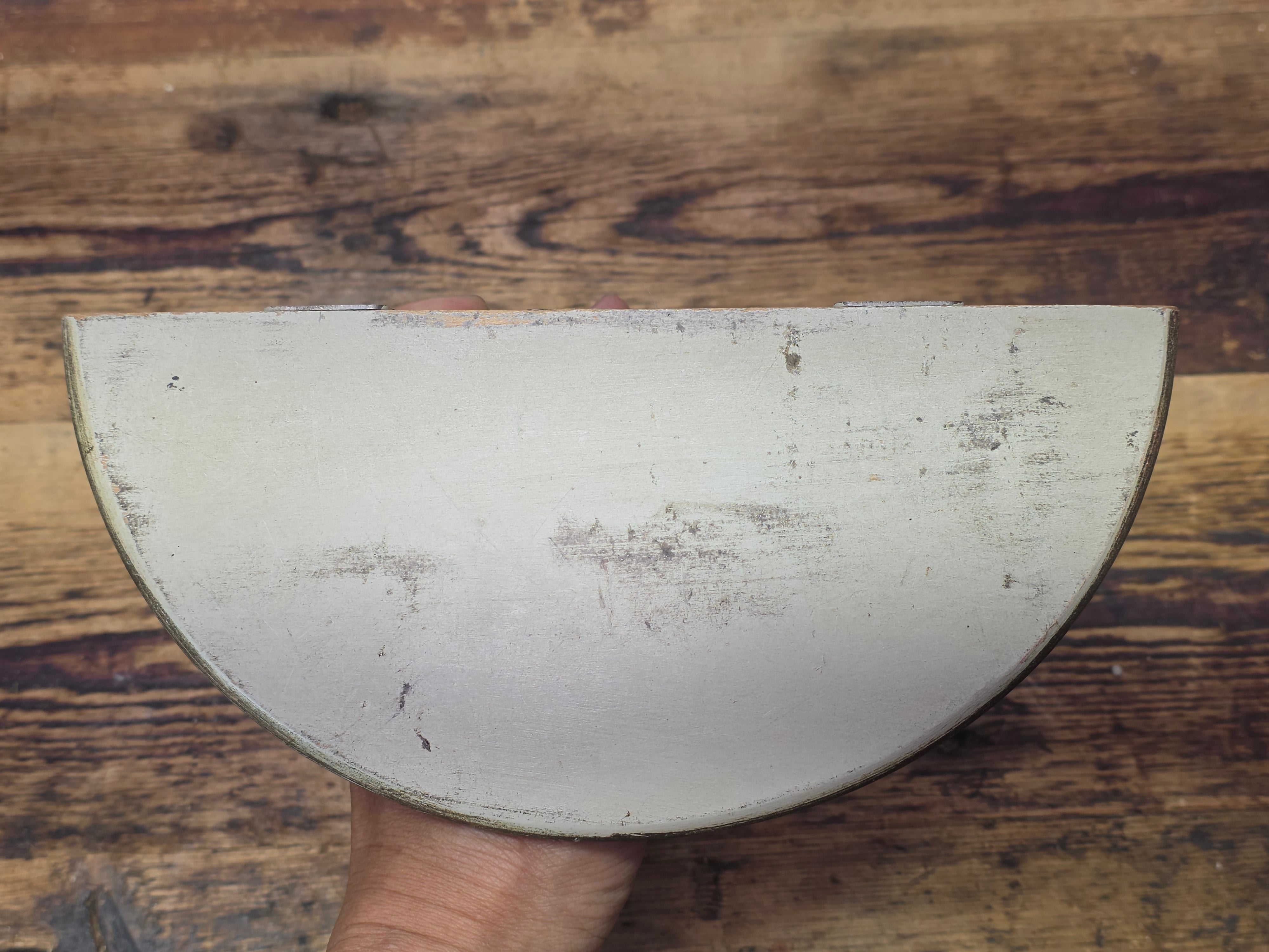 Vintage Syroco Wood Wall Shelf Floating Console Gold White Hollywood Regency MCM