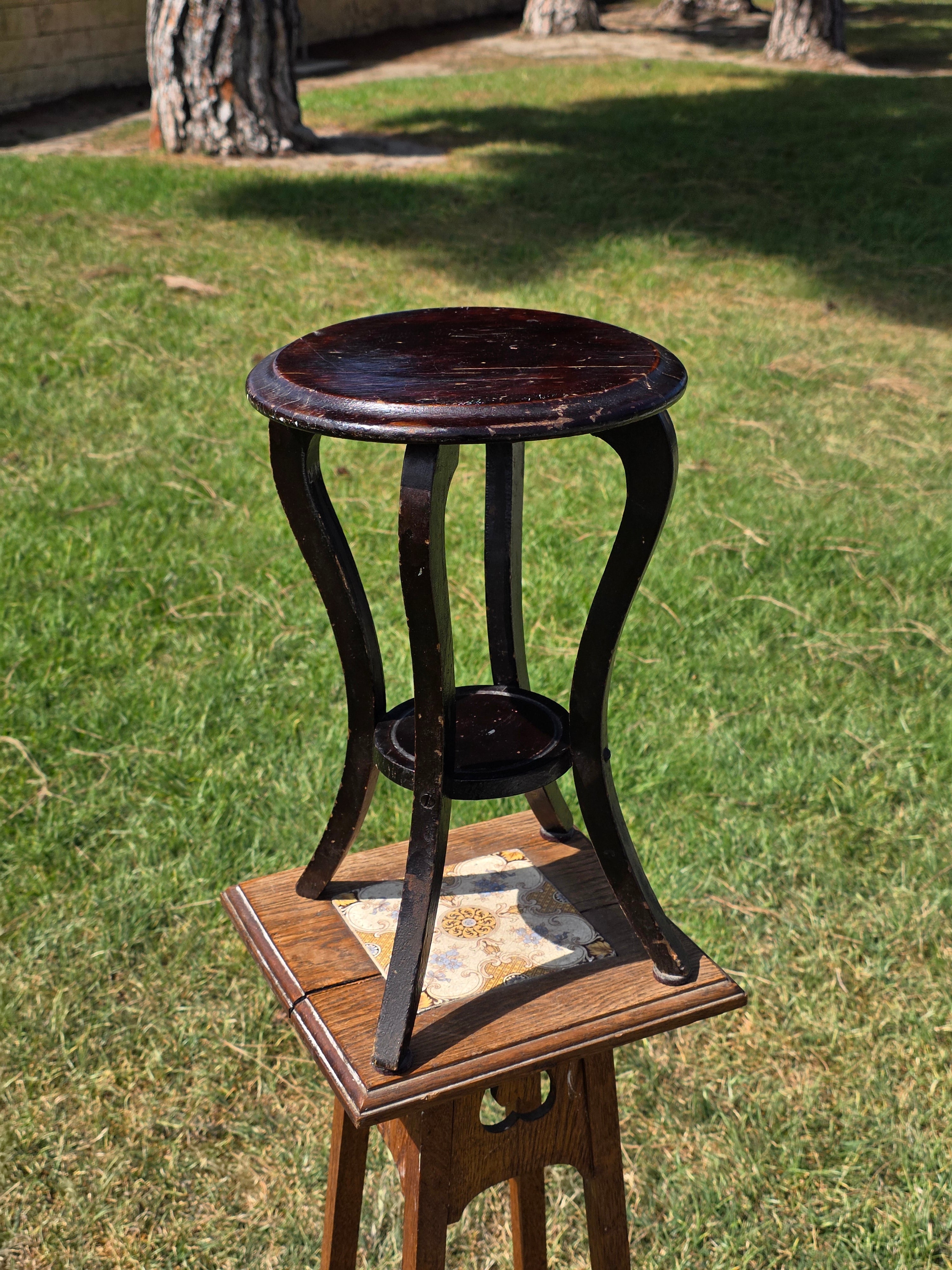 Antique Wood Plant Stand Parlor Table 16" Small Round Pedestal Slotted Screws