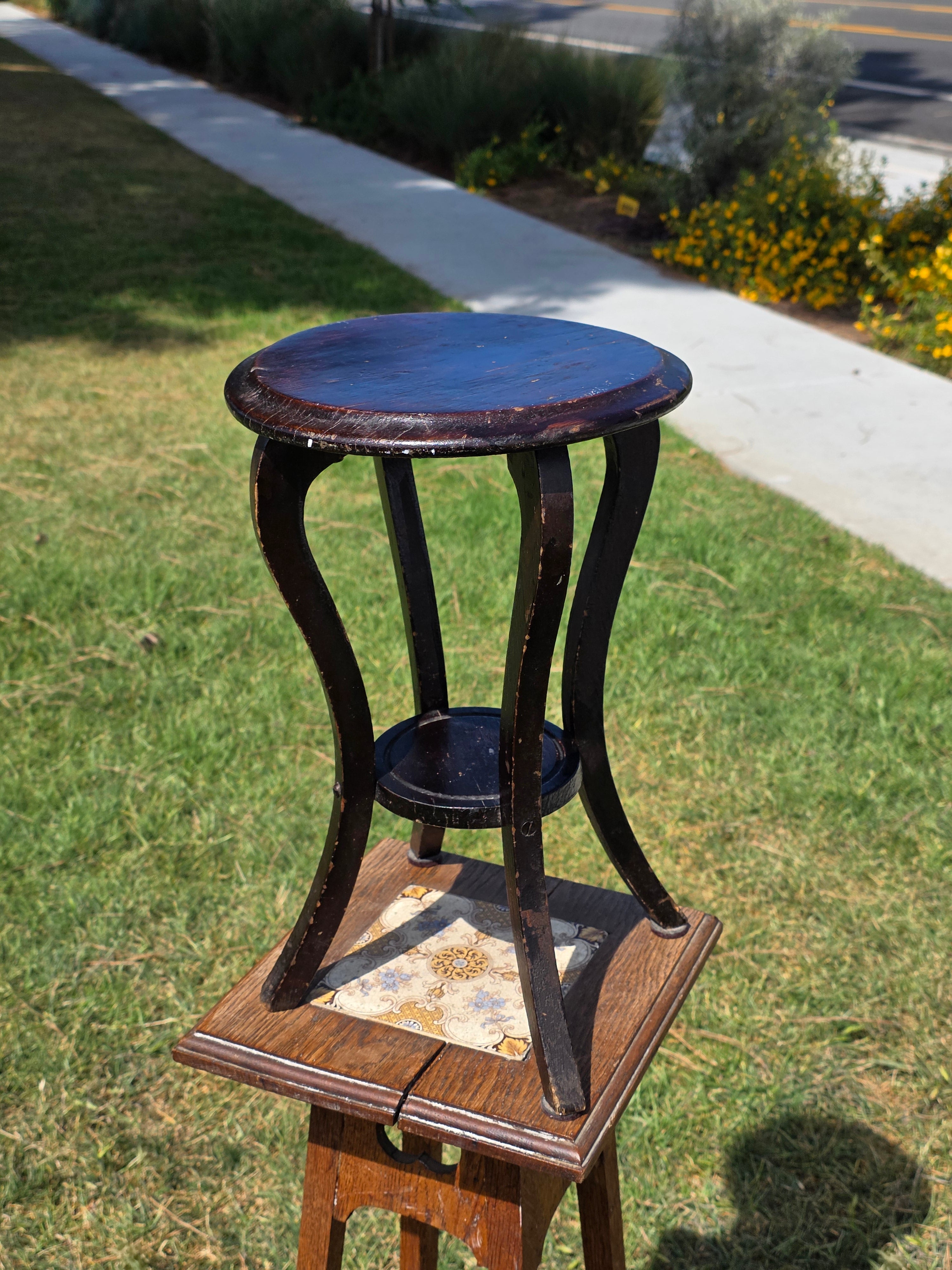 Antique Wood Plant Stand Parlor Table 16" Small Round Pedestal Slotted Screws