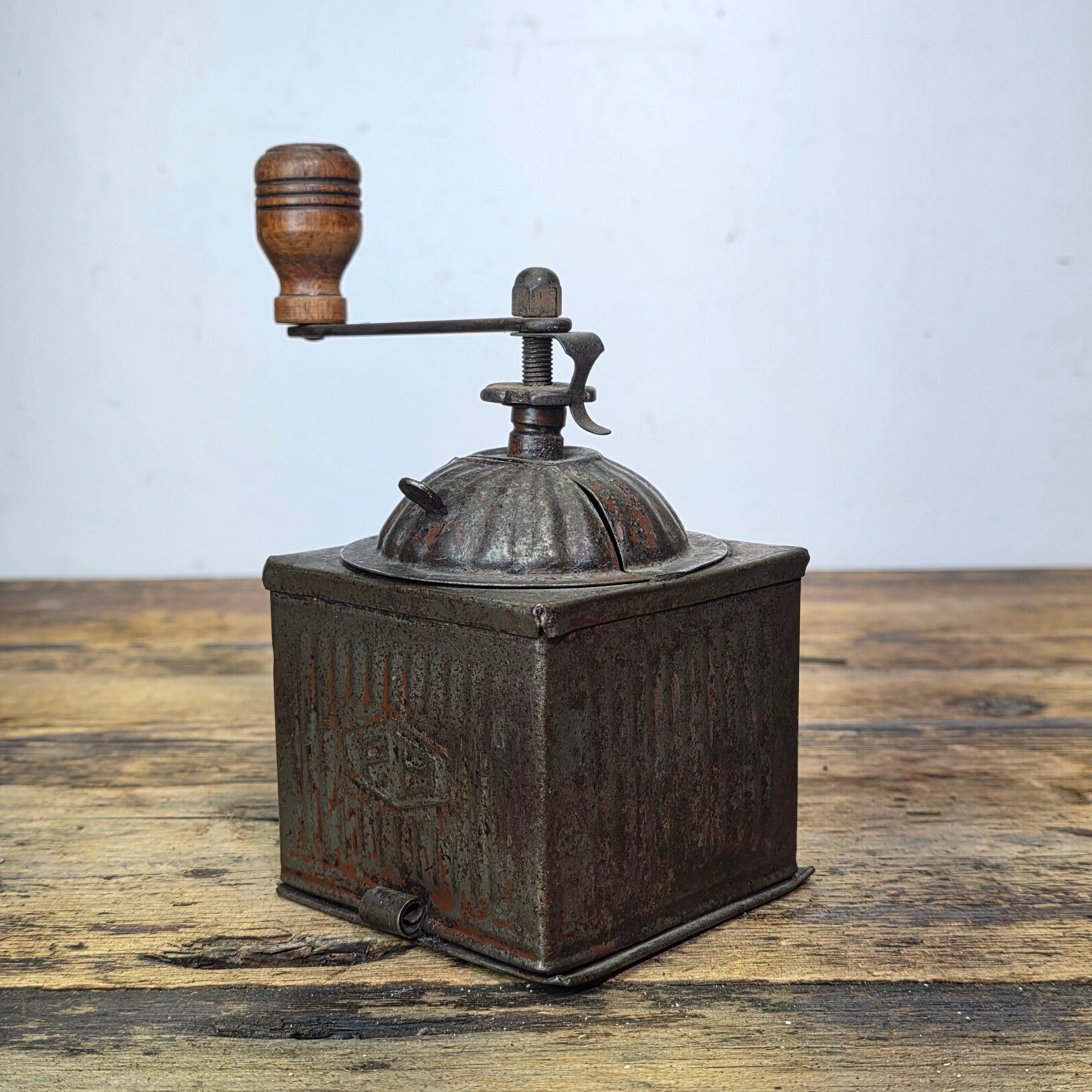 PB Italy Vintage Coffee Grinder Fratelli Bertoldo Metal Dome Top Mill 1950s Rare