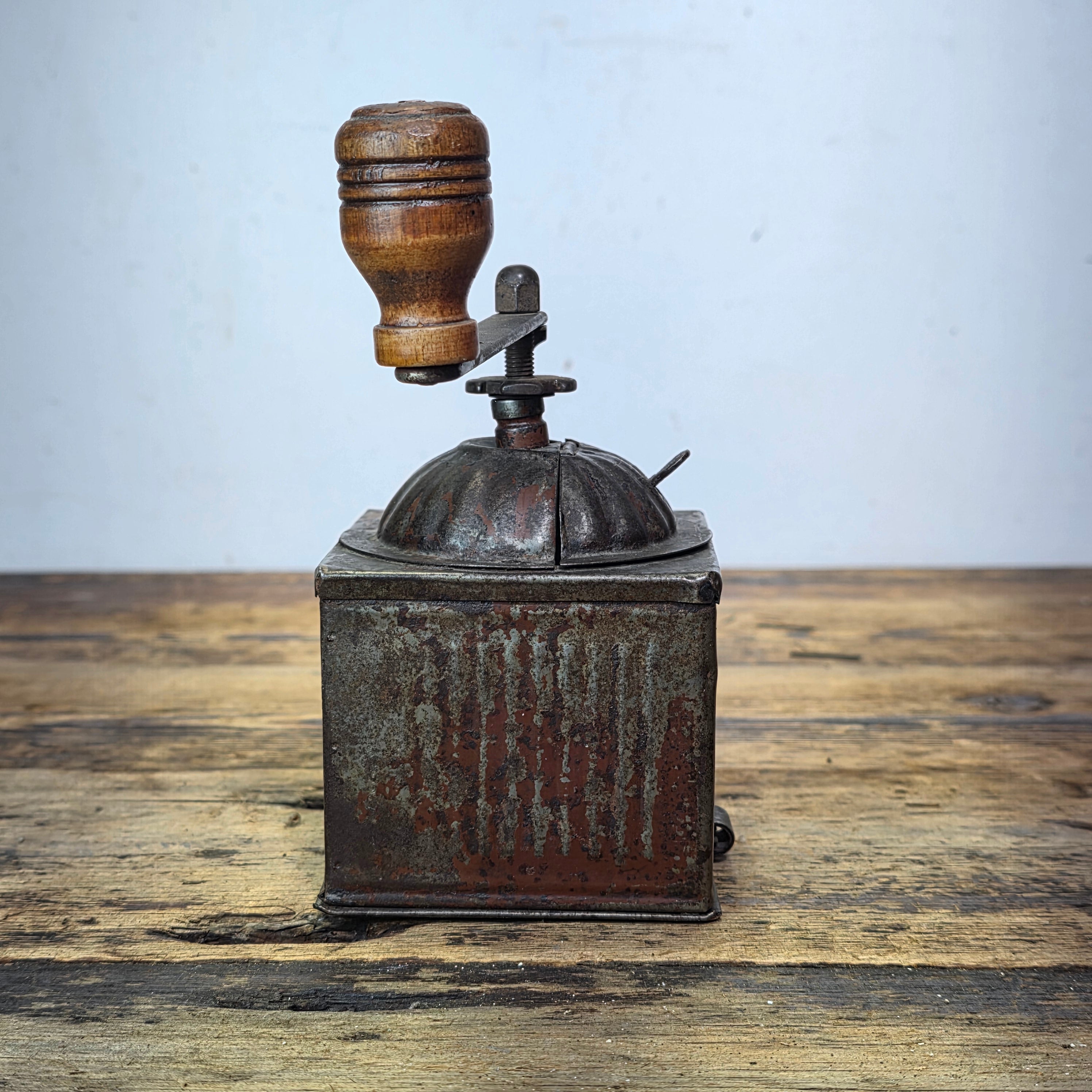PB Italy Vintage Coffee Grinder Fratelli Bertoldo Metal Dome Top Mill 1950s Rare