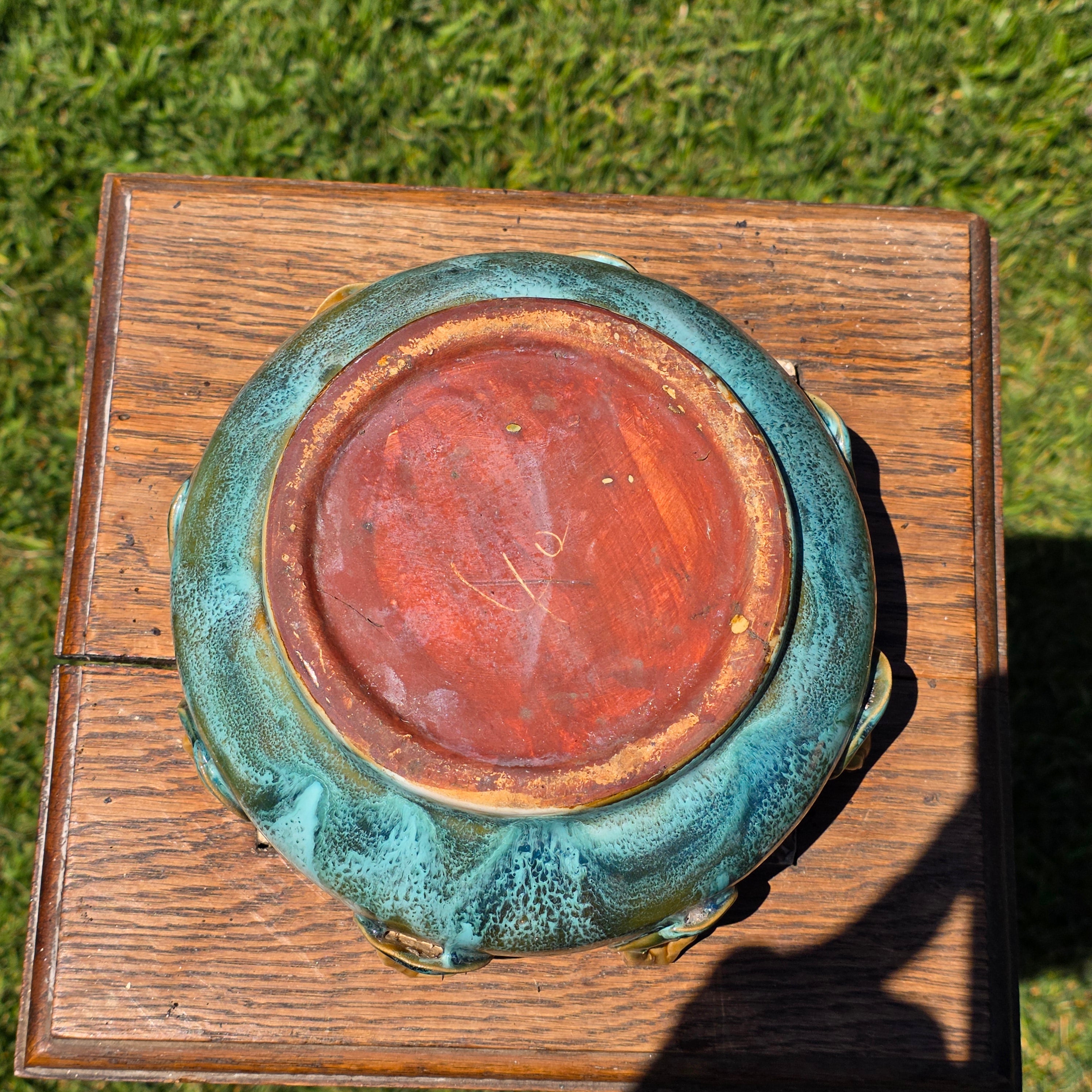 Rare Outward Facing 8 Frogs Vintage Studio Pottery Bowl Majolica Style Turquoise