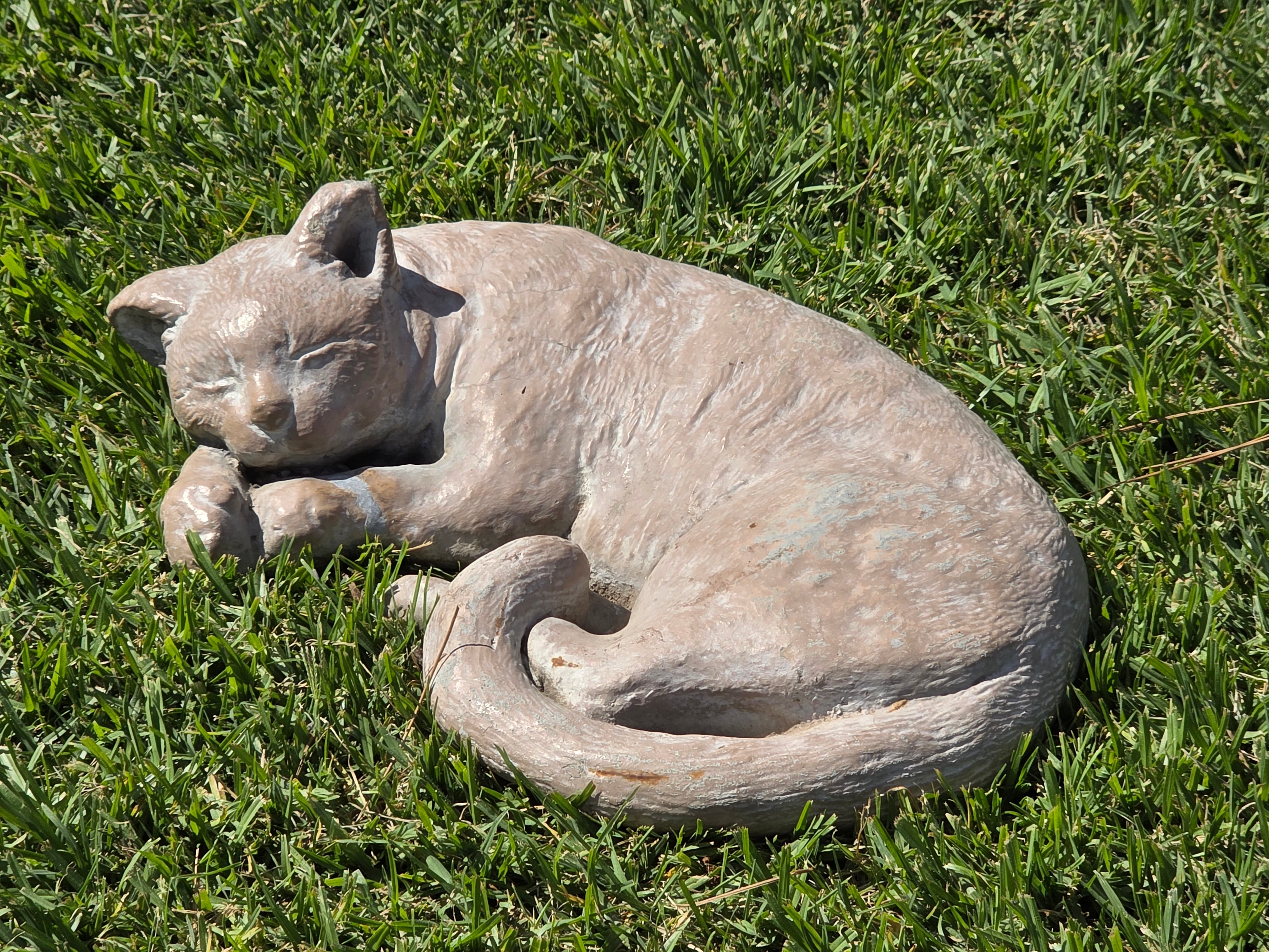 Vintage Sleeping Cat Garden Statue Heavy Concrete Cast Stone Pet Memorial 16"