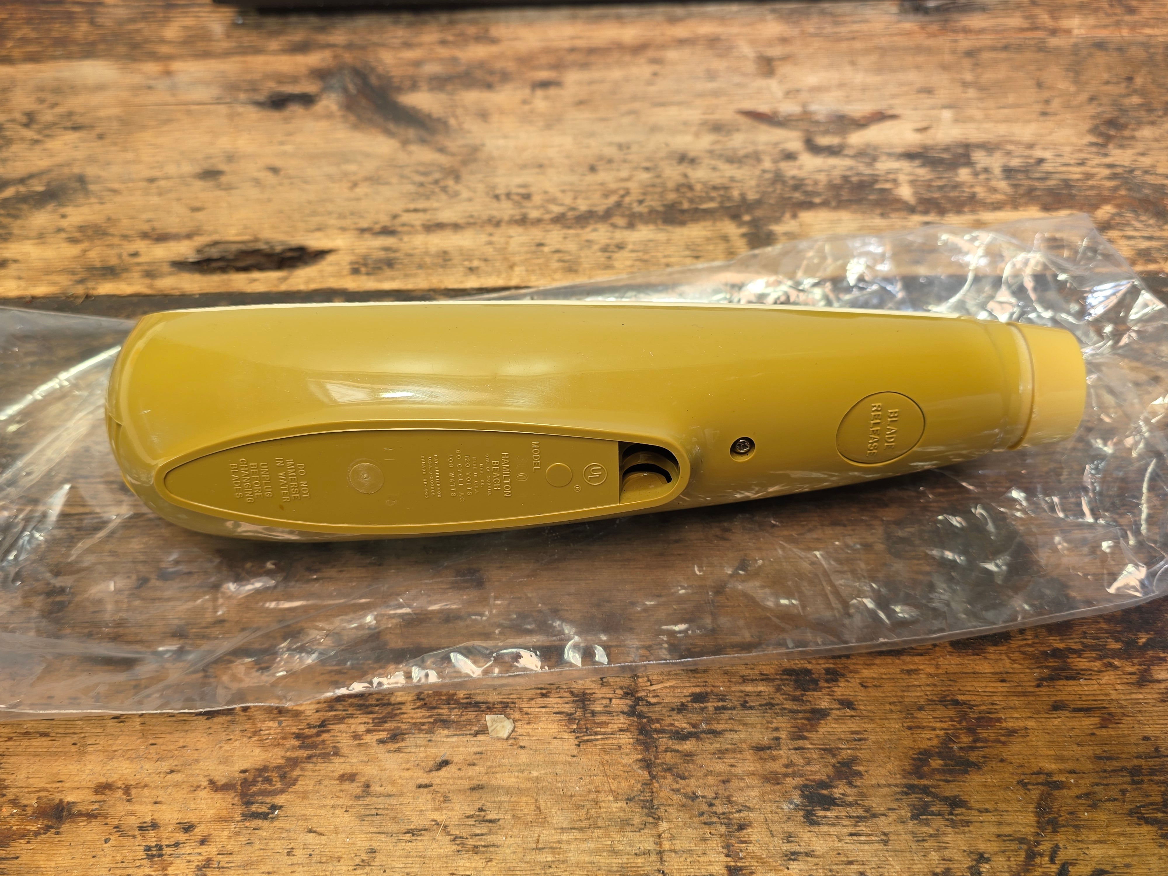 Vintage Hamilton Beach Electric Knife 360G Harvest Gold MCM Box As Is For Parts (Not Working)