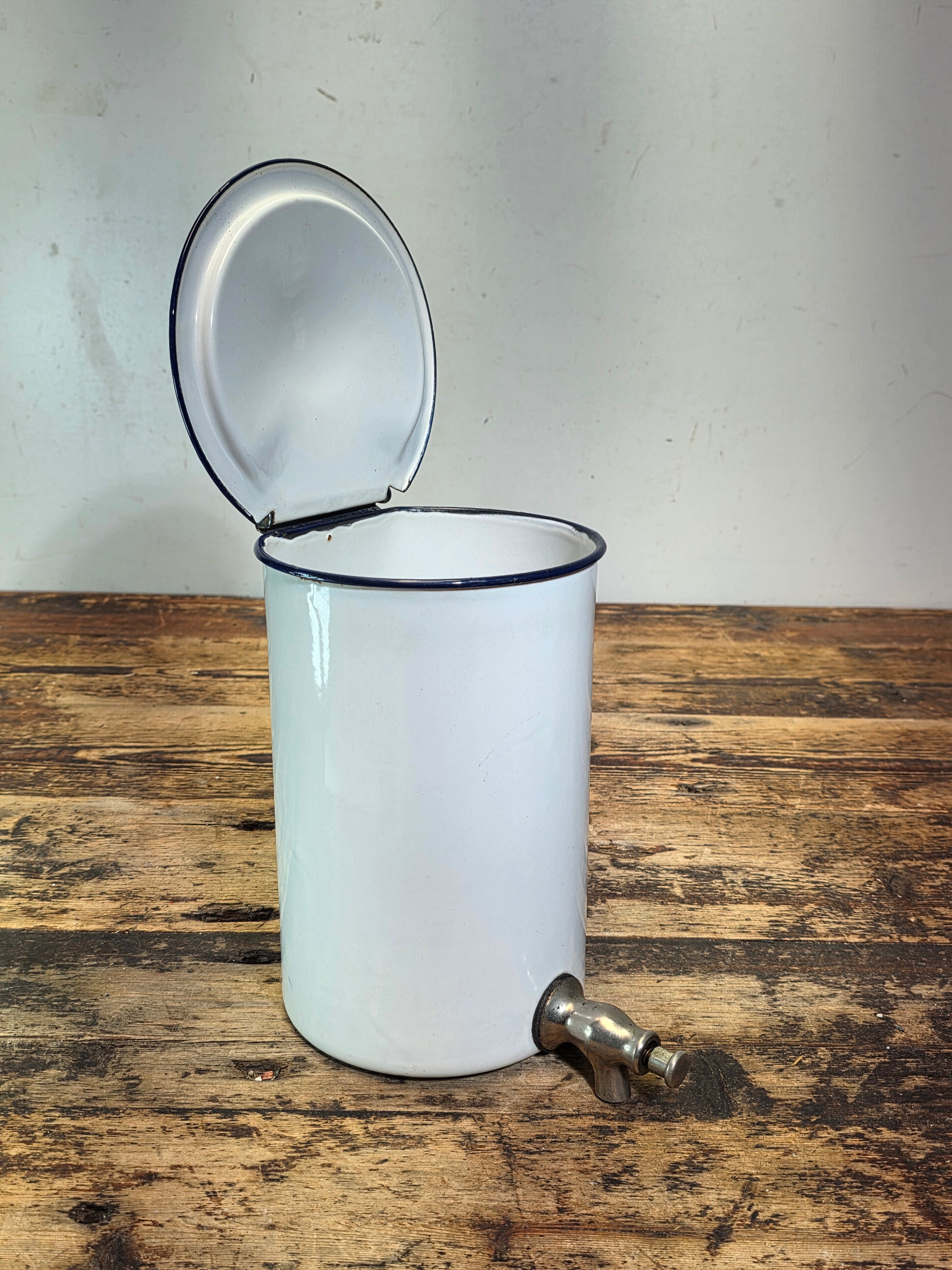 Vintage French Enamel Lavabo Water Dispenser Fountain Tank Wall Hanging (Leaks)