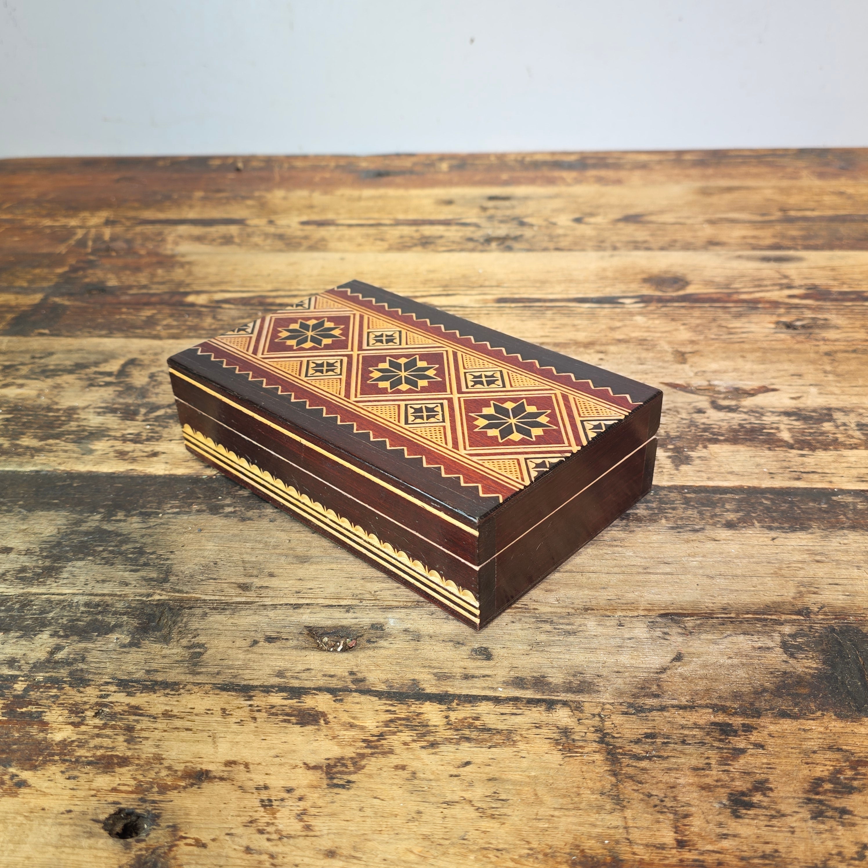 Vintage Wood Jewelry Box Chip Carved Keepsake Trinket Inlay Geometric Folk Art