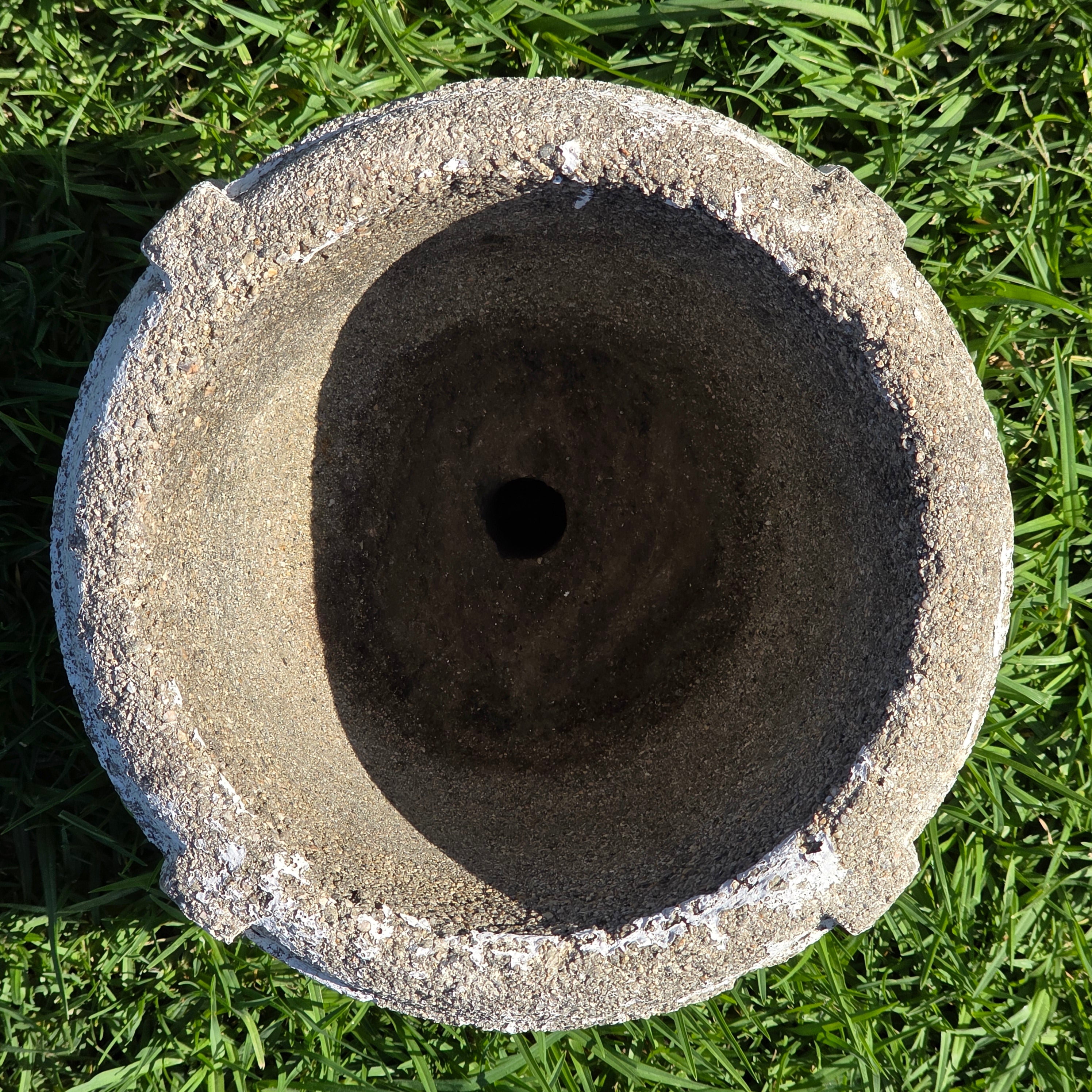 Vintage Concrete Garden Planter Greek Key Grape Urn Cast Stone Heavy Pot 22 lbs