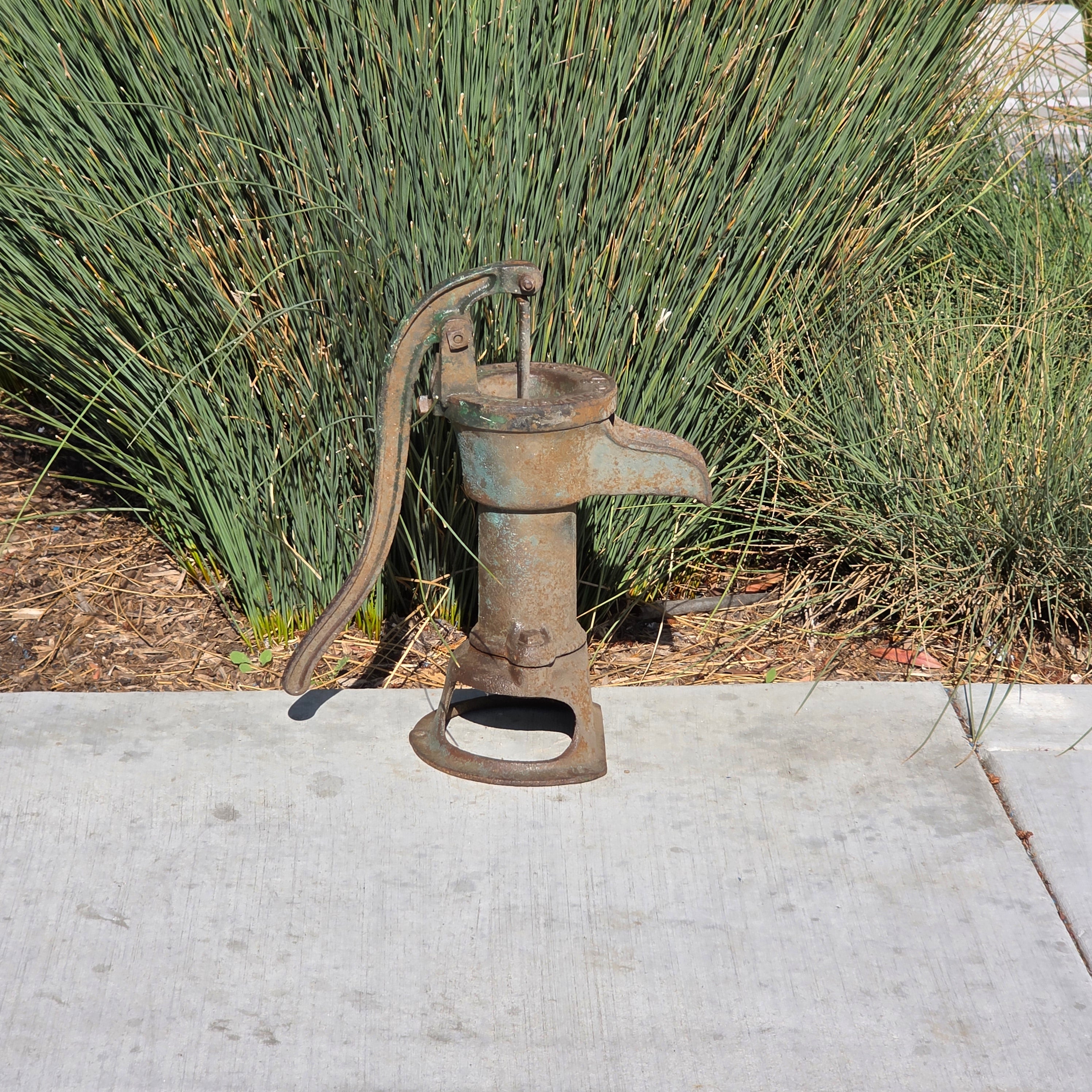 Antique 1890s The Deming Co Salem Ohio No 2 Cast Iron Water Pump Original Paint