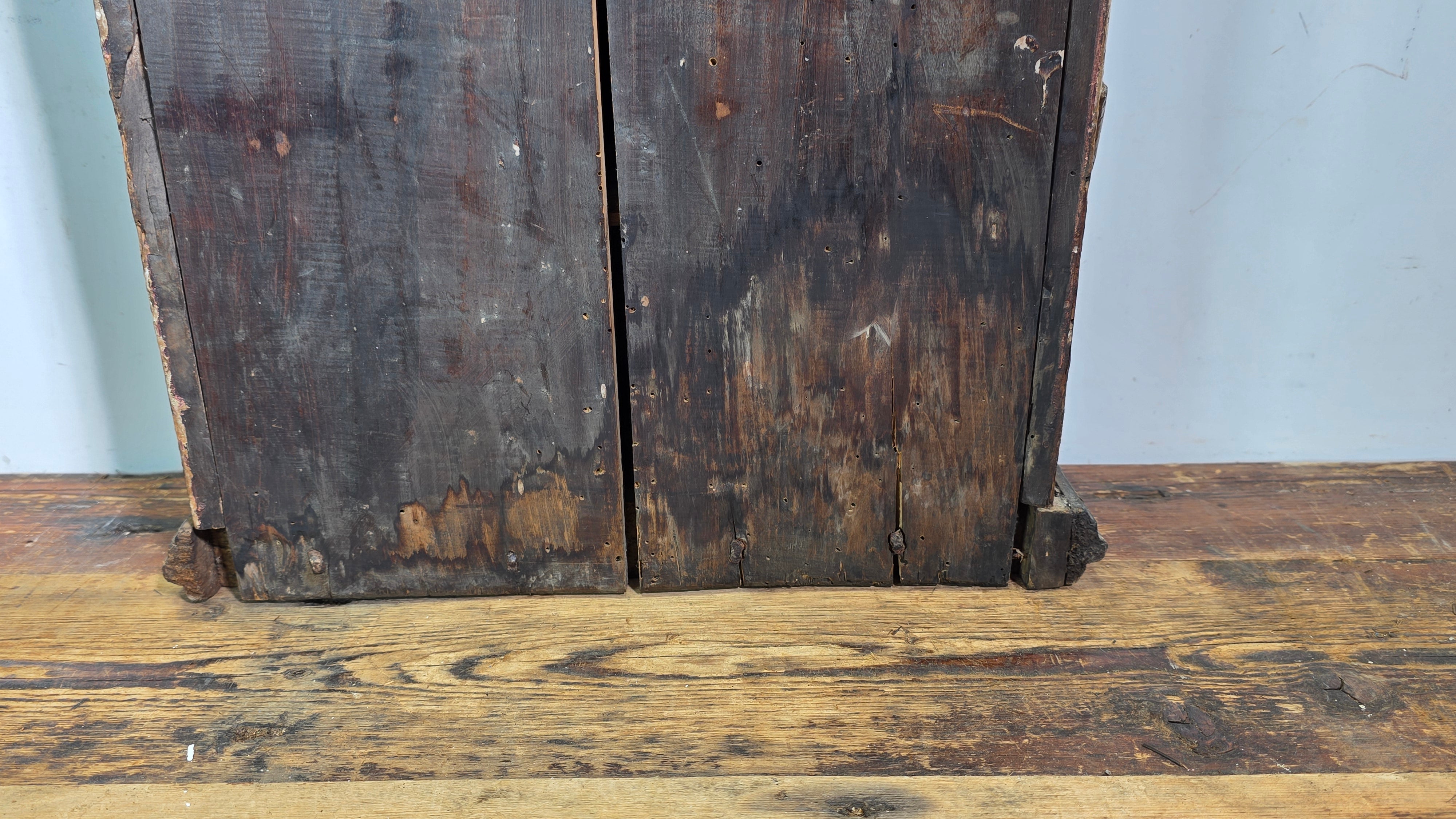 Tabernacle Church Cabinet 1700s Italian Spanish Baroque Carved Wood Wall Gilt