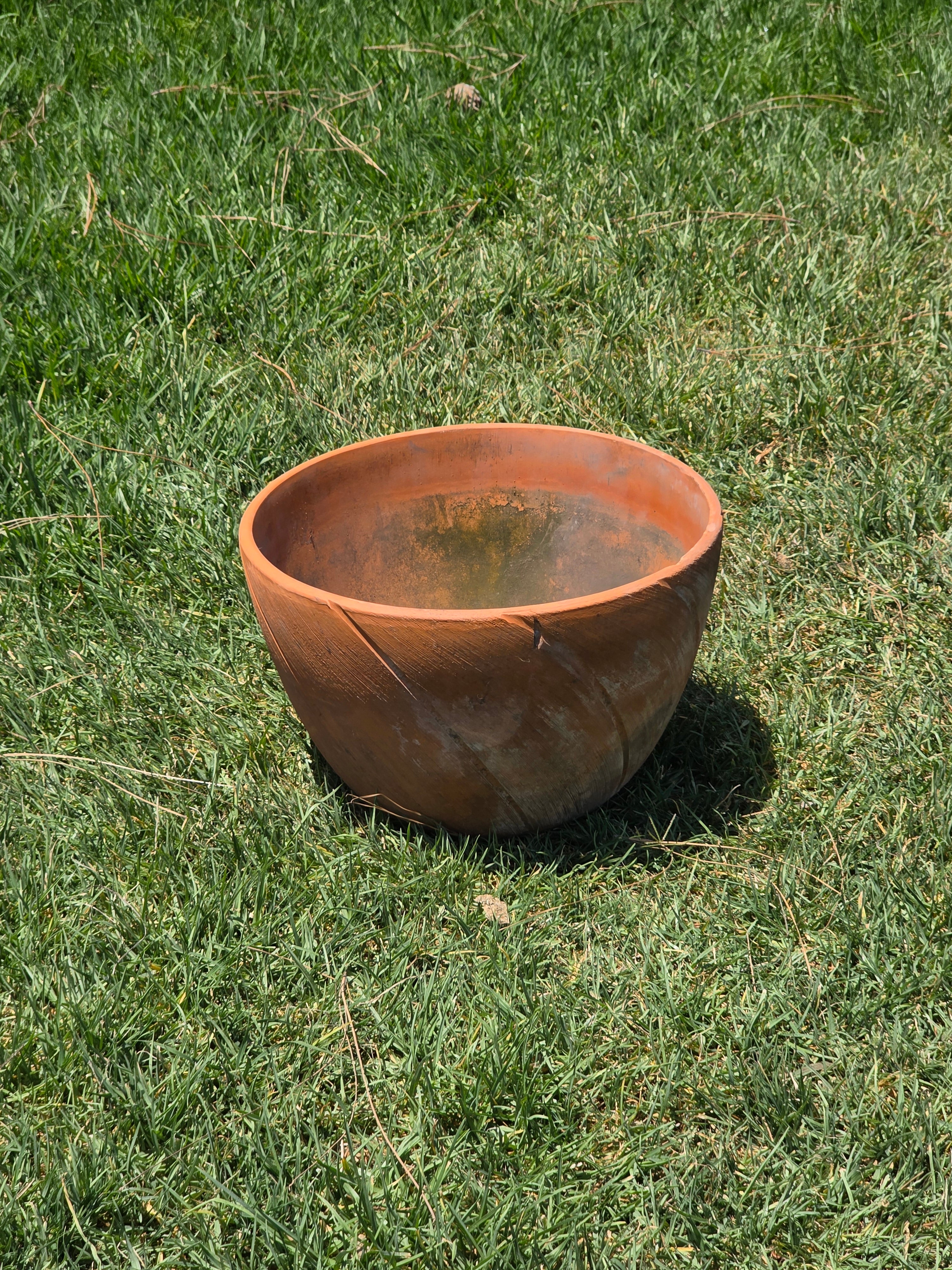 Washington Pottery Liberty Bell Terracotta Planter 13" Swirl Clay Pot Mexico