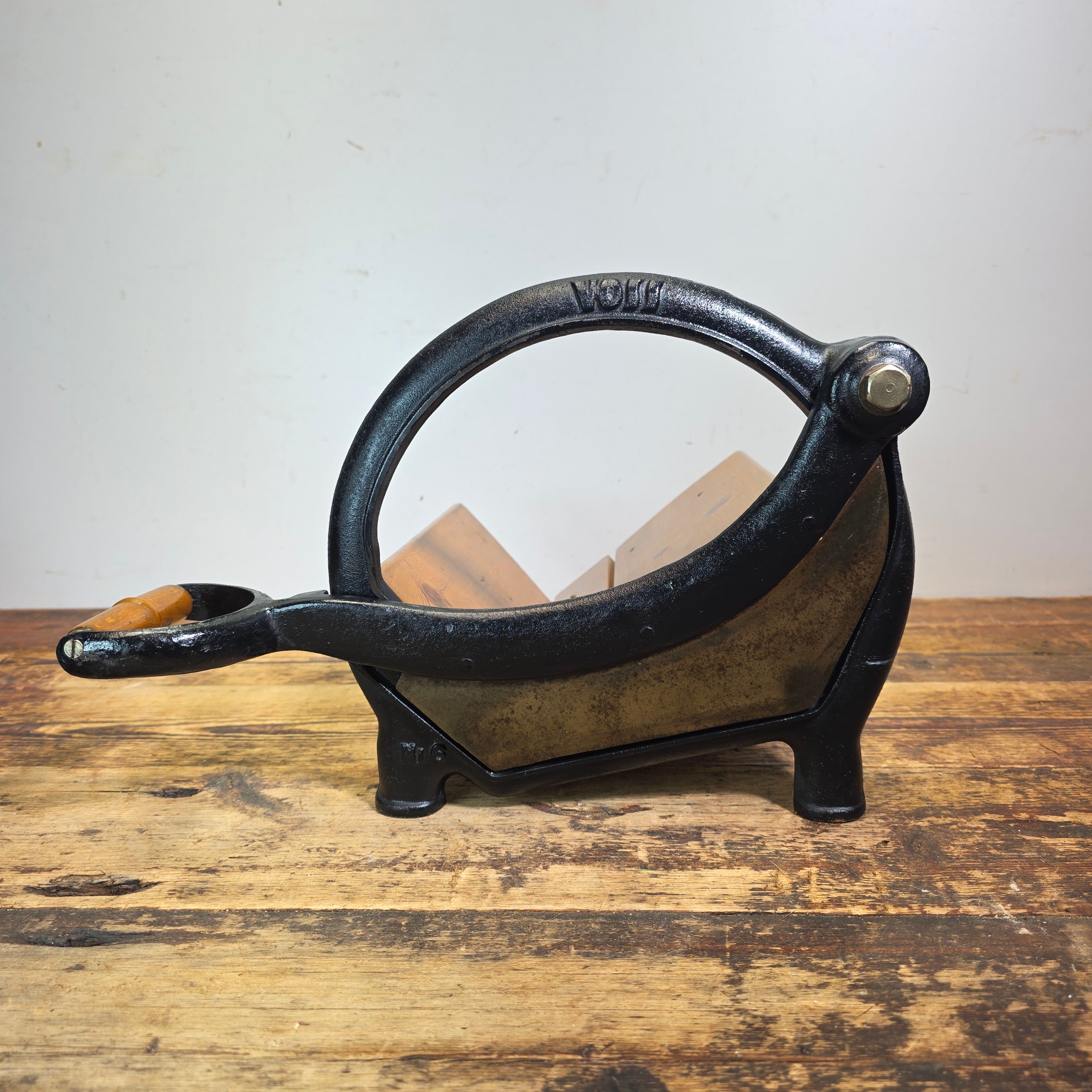 Rare Early VOSS No 6 Bread Slicer Restored Cast Iron Antique Wood Denmark Cutter