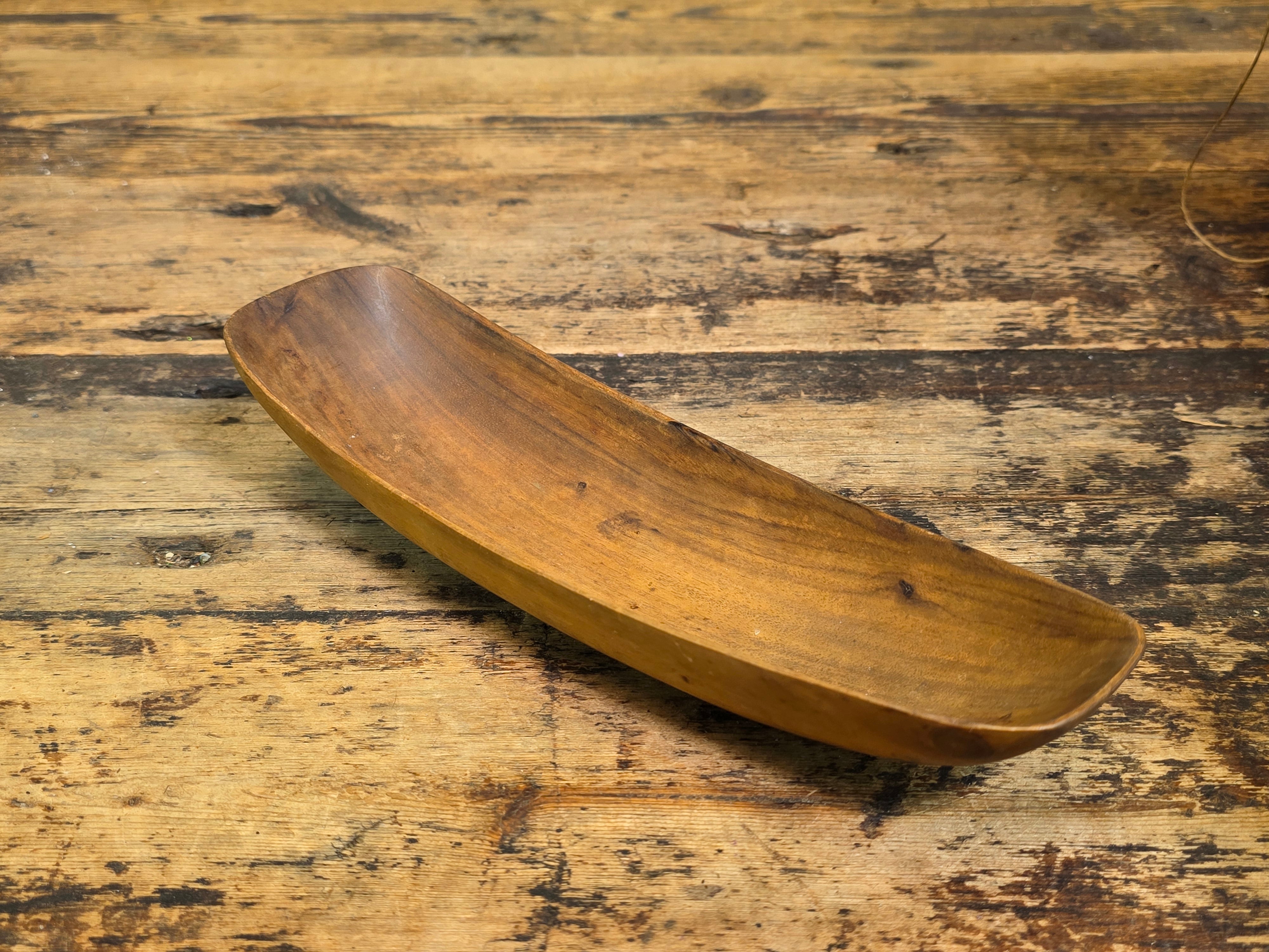 Share Vintage Mid Century Hand Carved Wooden Bowl Canoe Scoop Tray Signed Chan 10" Art