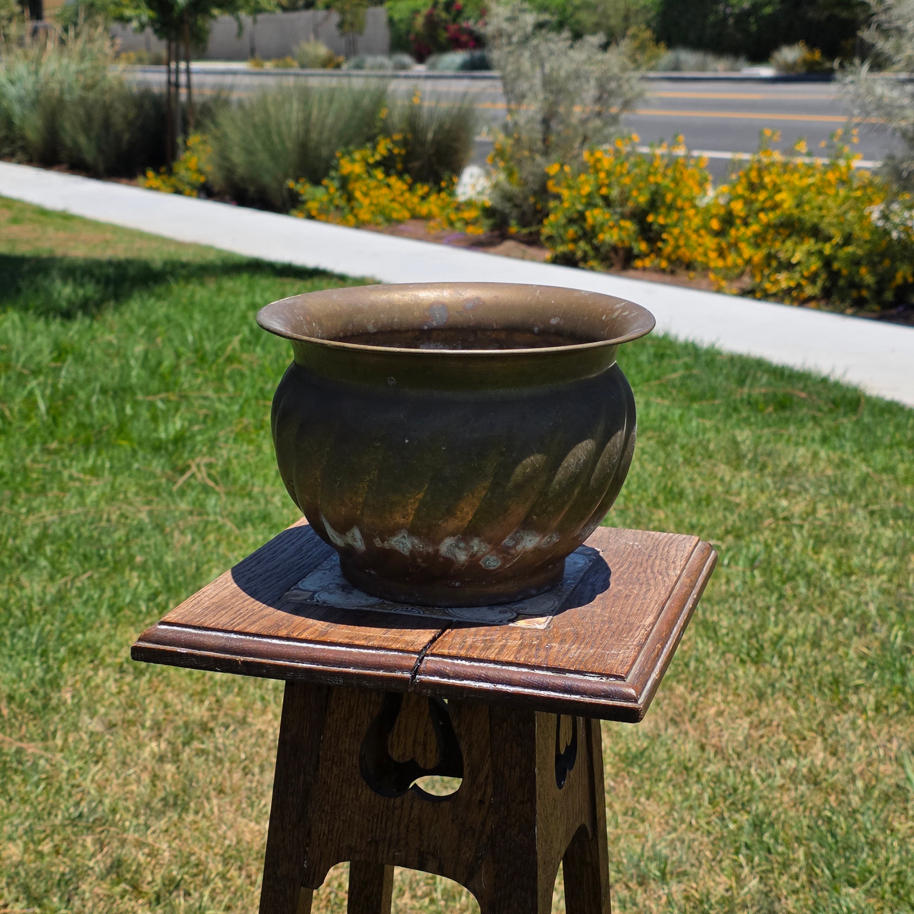Vintage Brass Planter Pot Swirl Fluted Jardiniere Verdigris Patina 9" Boho