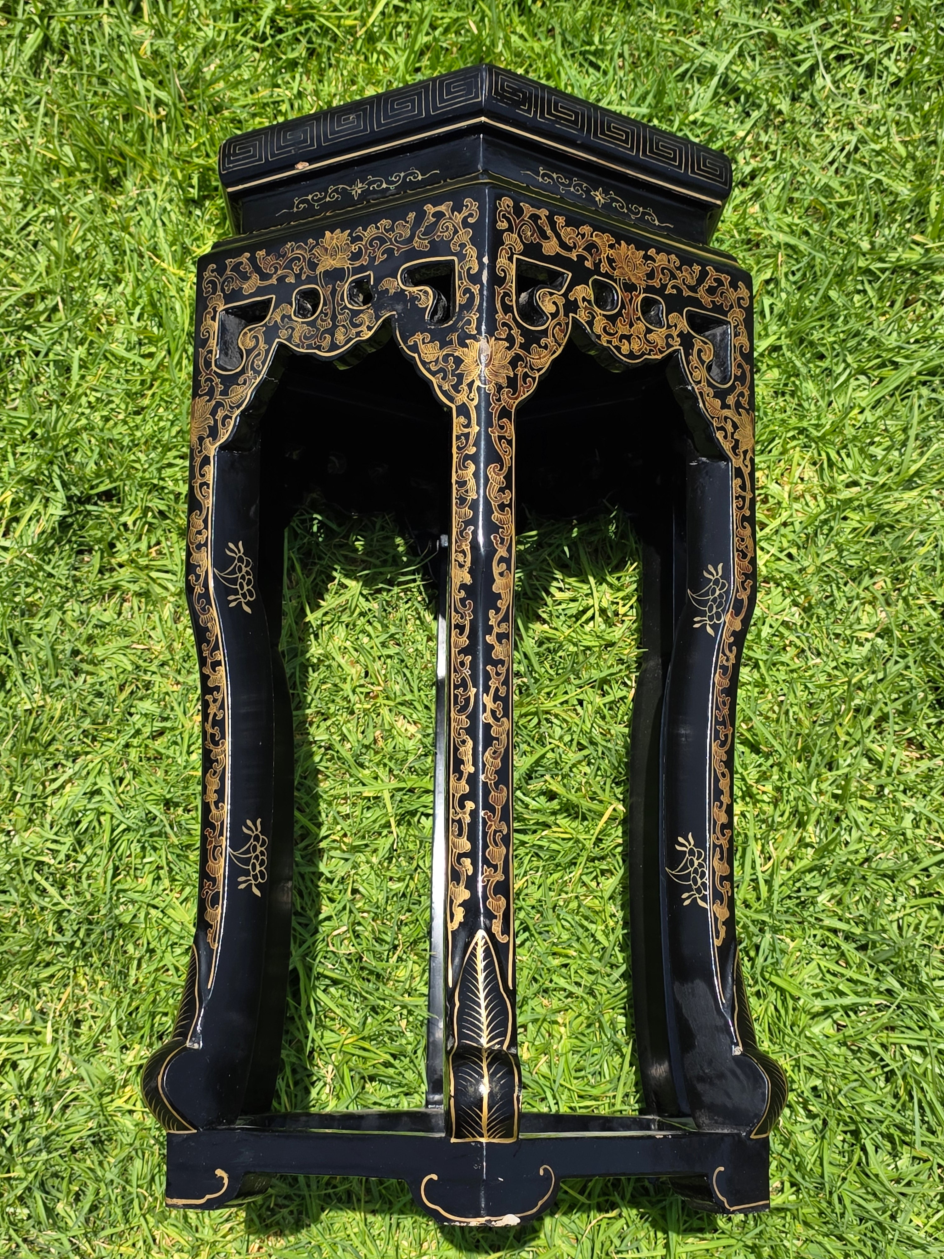 Vintage Chinese Cloisonne Inlay Black Lacquer Gold Plant Stand Table Jinlong