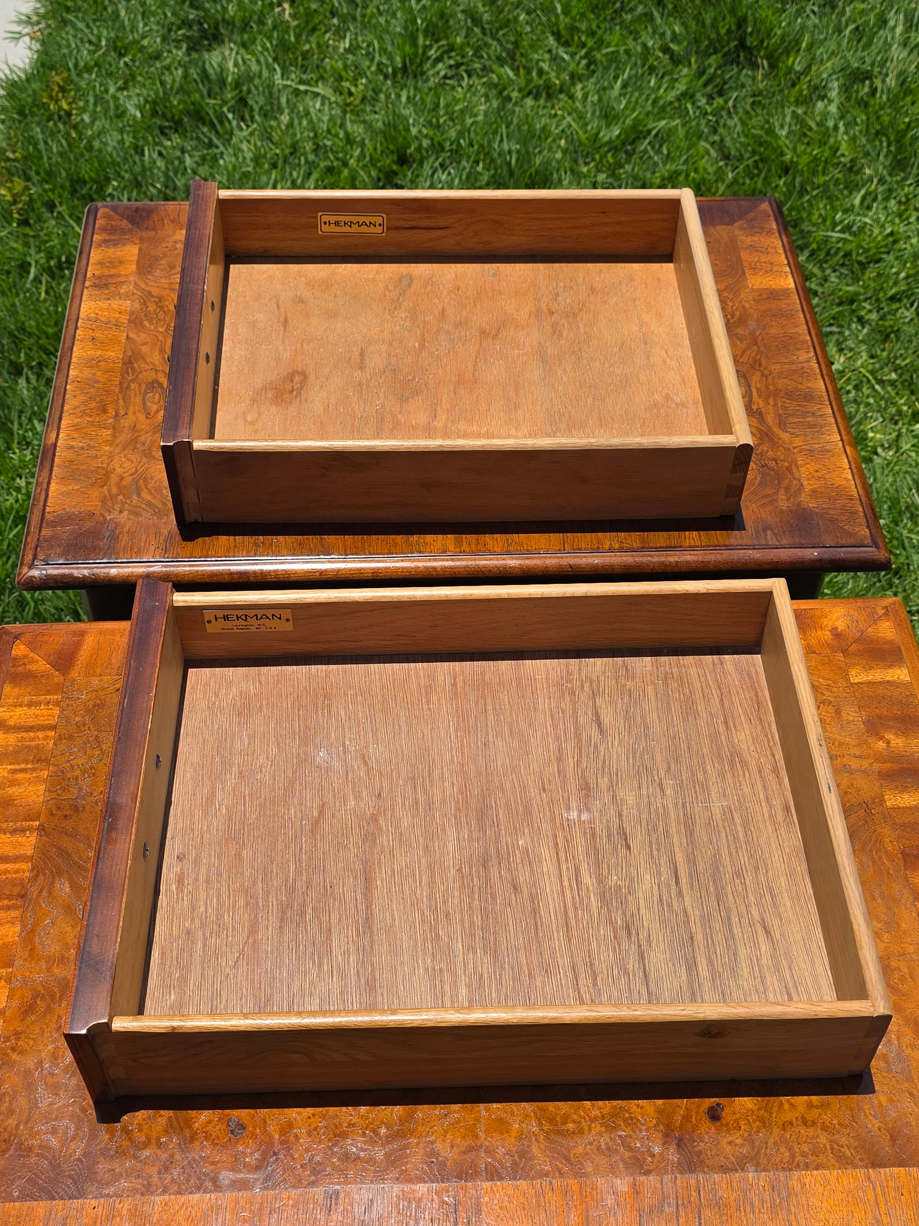 Local Pickup/ Pair Vintage Hekman Queen Anne End Side Tables Burl Wood Walnut Cabriole Legs