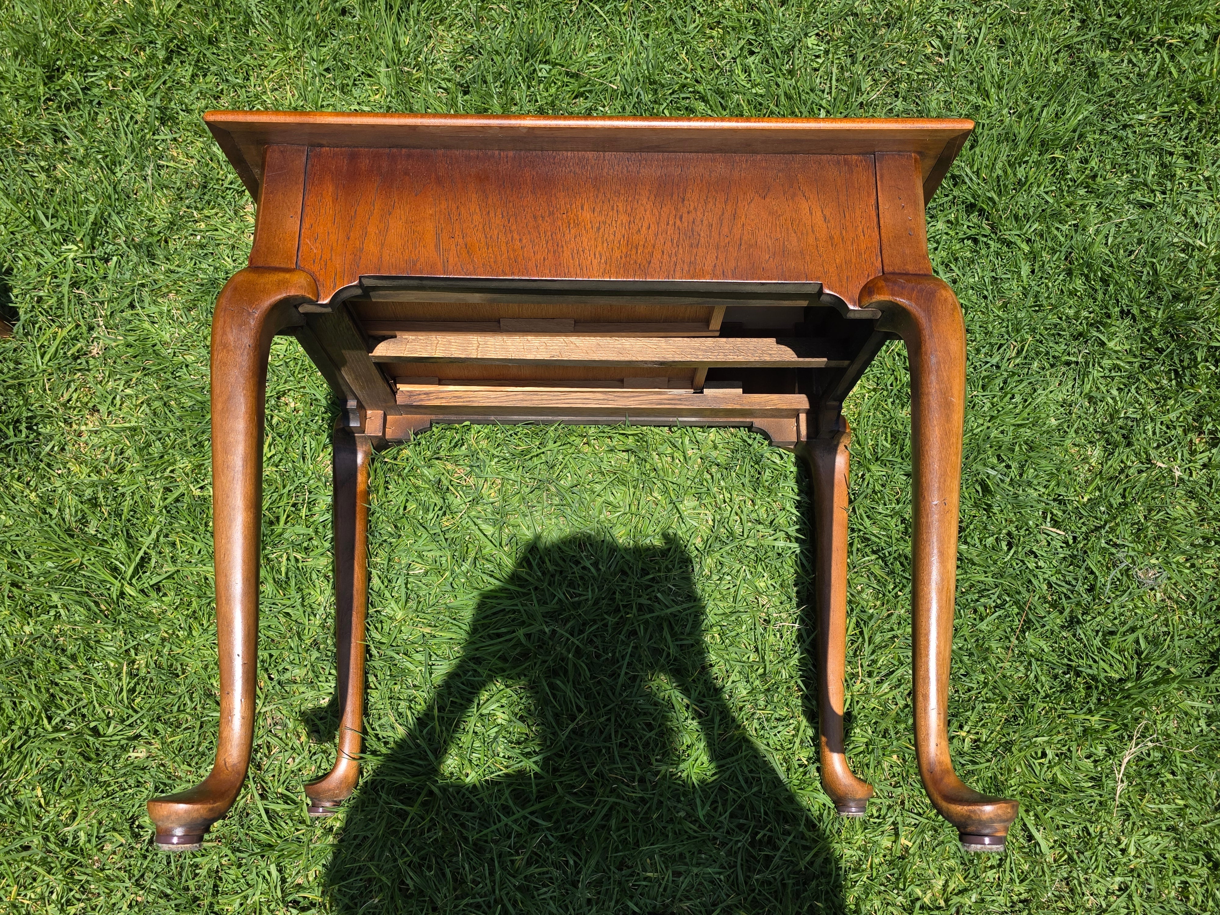 Local Pickup/ Pair Vintage Hekman Queen Anne End Side Tables Burl Wood Walnut Cabriole Legs