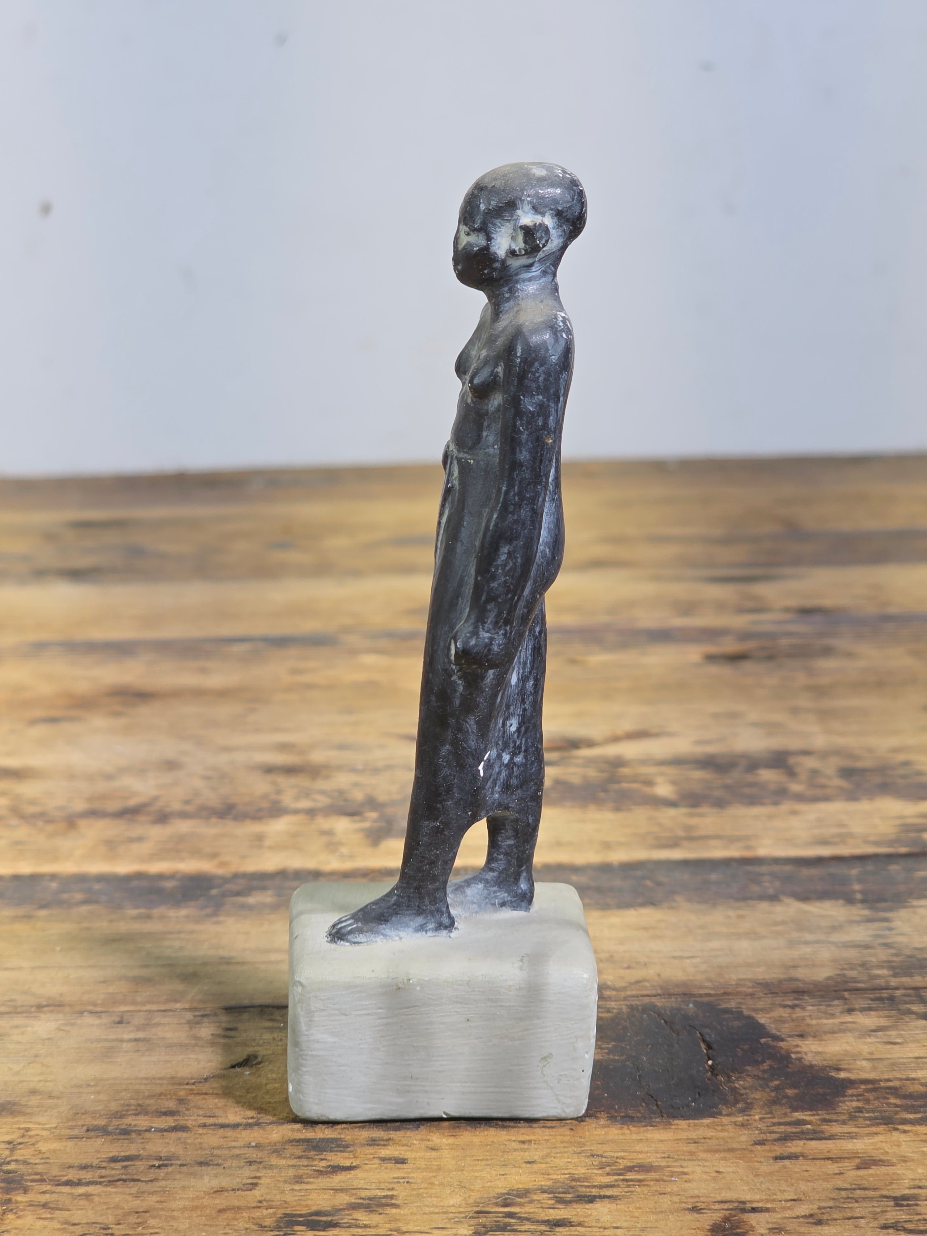 Vintage Egyptian Priest Nakht Statue Replica Black Plaster 5" Figurine Decor