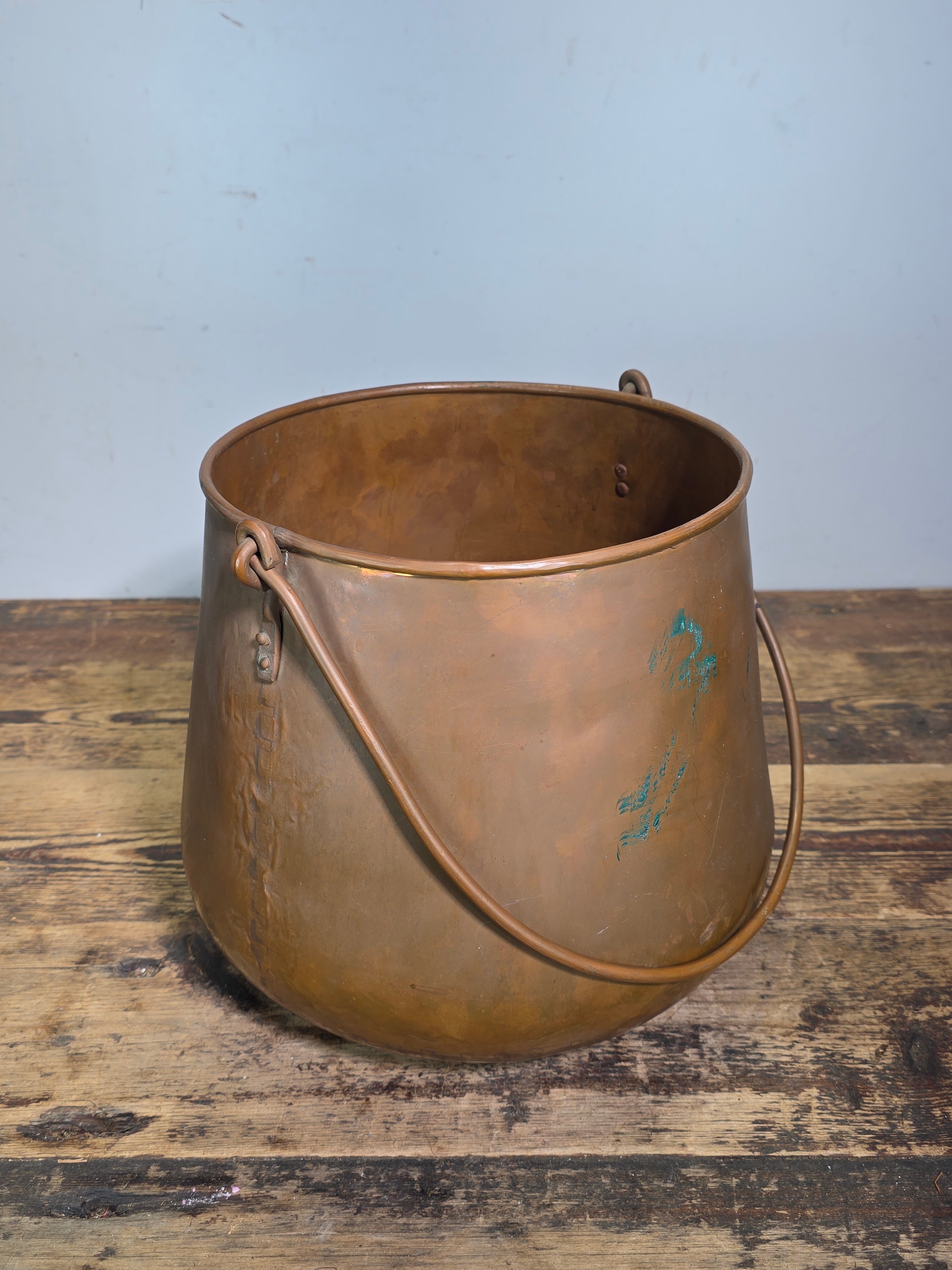 Vtg Holland Copper Cauldron Pot Large Fireplace Coal Bucket Planter Bail Handle
