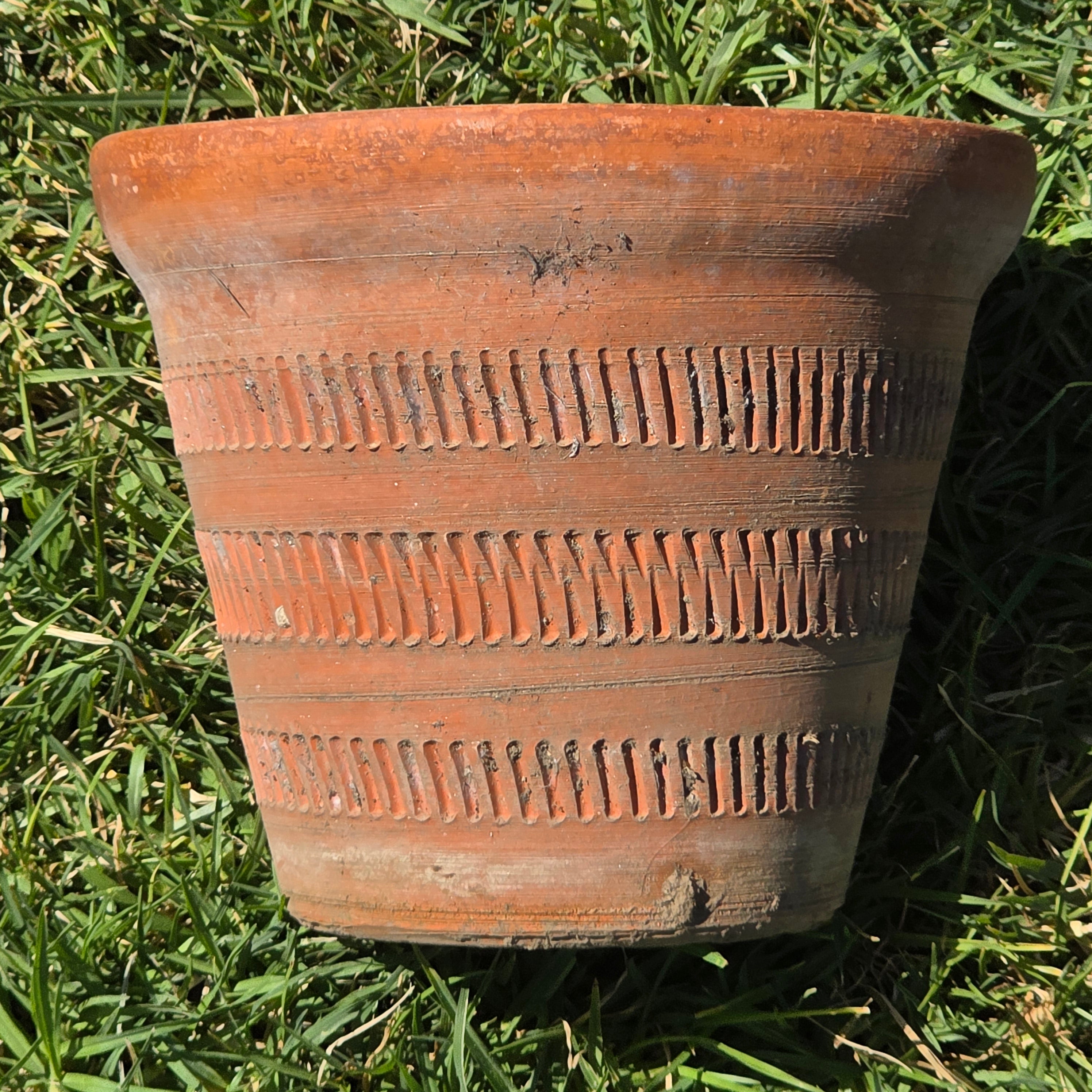 Vintage Oaxaca Style Mexican Terracotta Planter Hand Etched Clay Pot Folk Art 8.5"