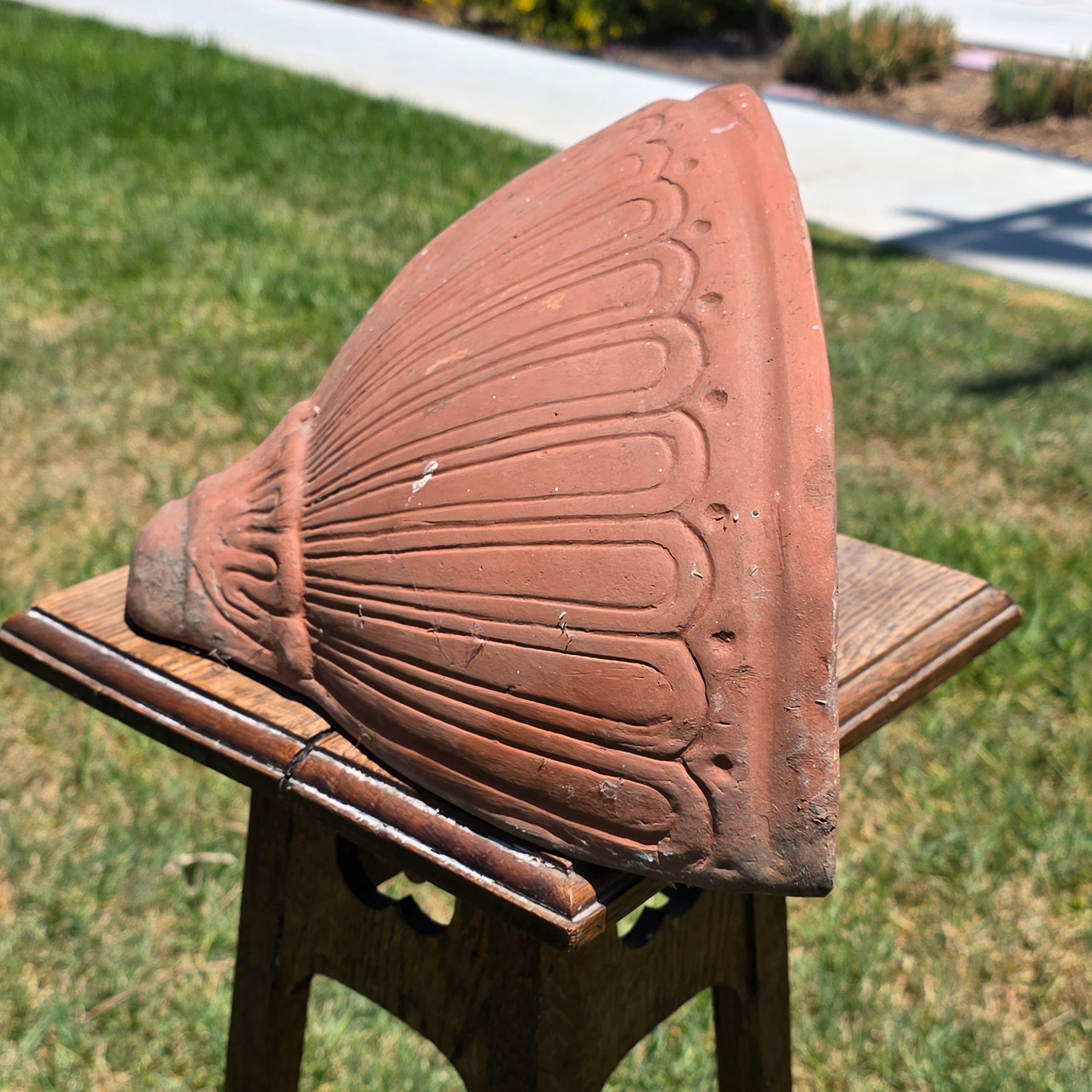 Share Vintage Italian Terracotta Wall Pocket Planter Sconce Hanging Shell Pot 16" (As-Is)