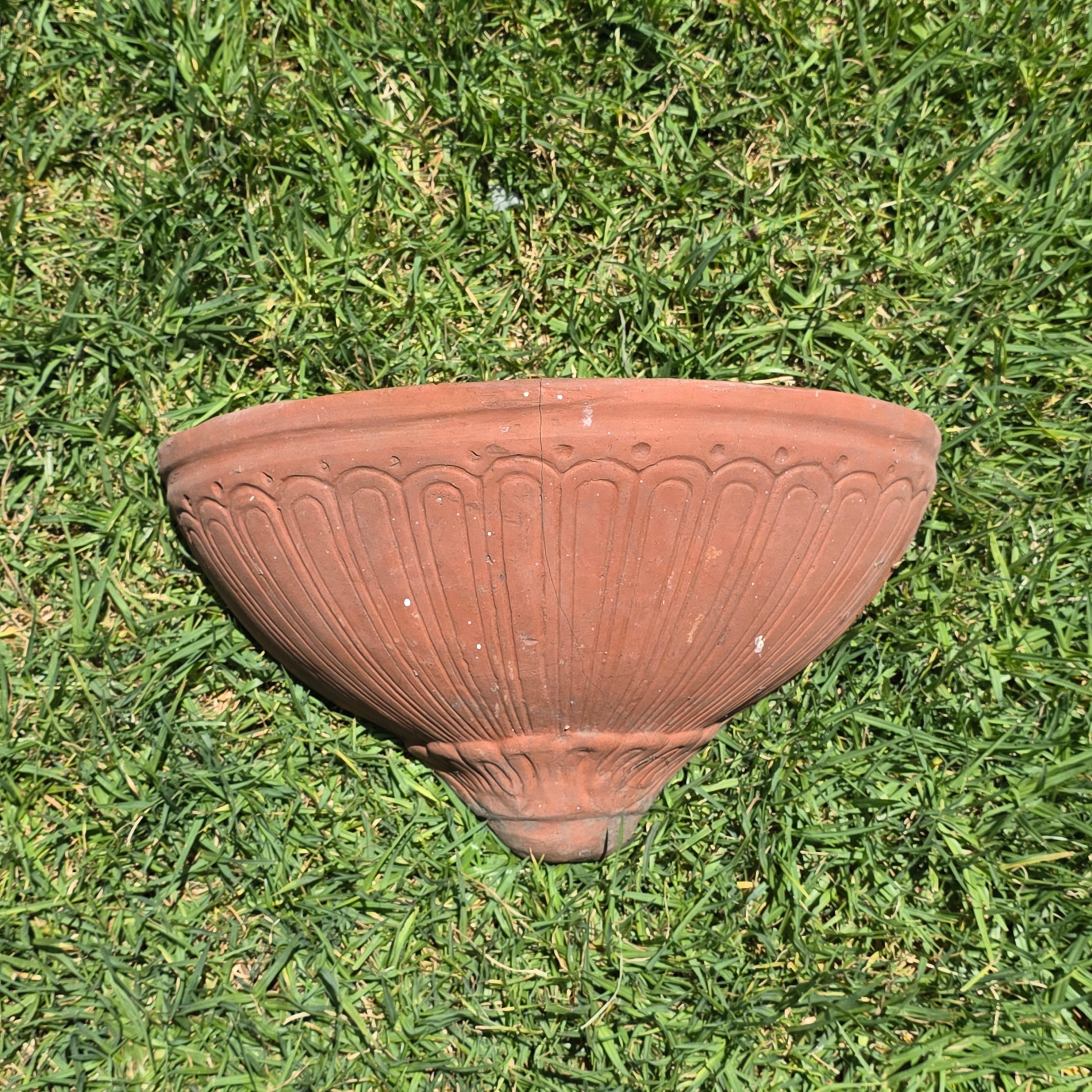 Share Vintage Italian Terracotta Wall Pocket Planter Sconce Hanging Shell Pot 16" (As-Is)