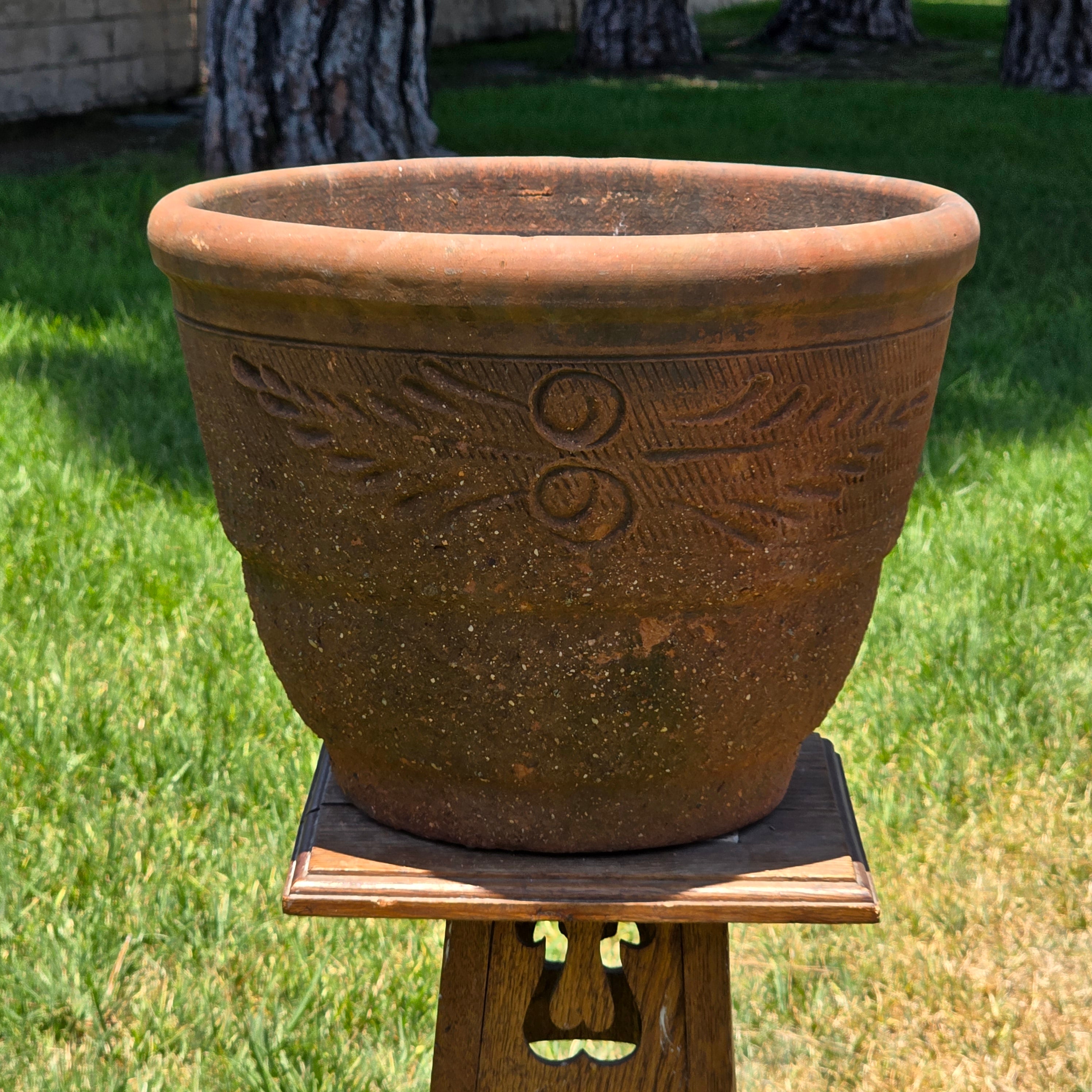 Vintage Mexican Terracotta Planter Pot Heavy Clay Leaf Southwestern Garden 16"