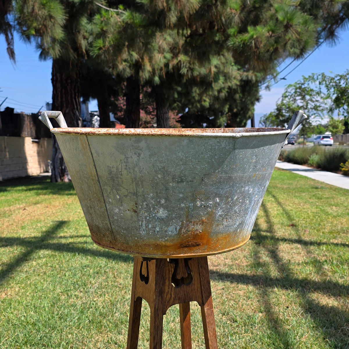Vintage Galvanized Wash Tub Large 23" Round Metal Planter Rustic Farmhouse Decor