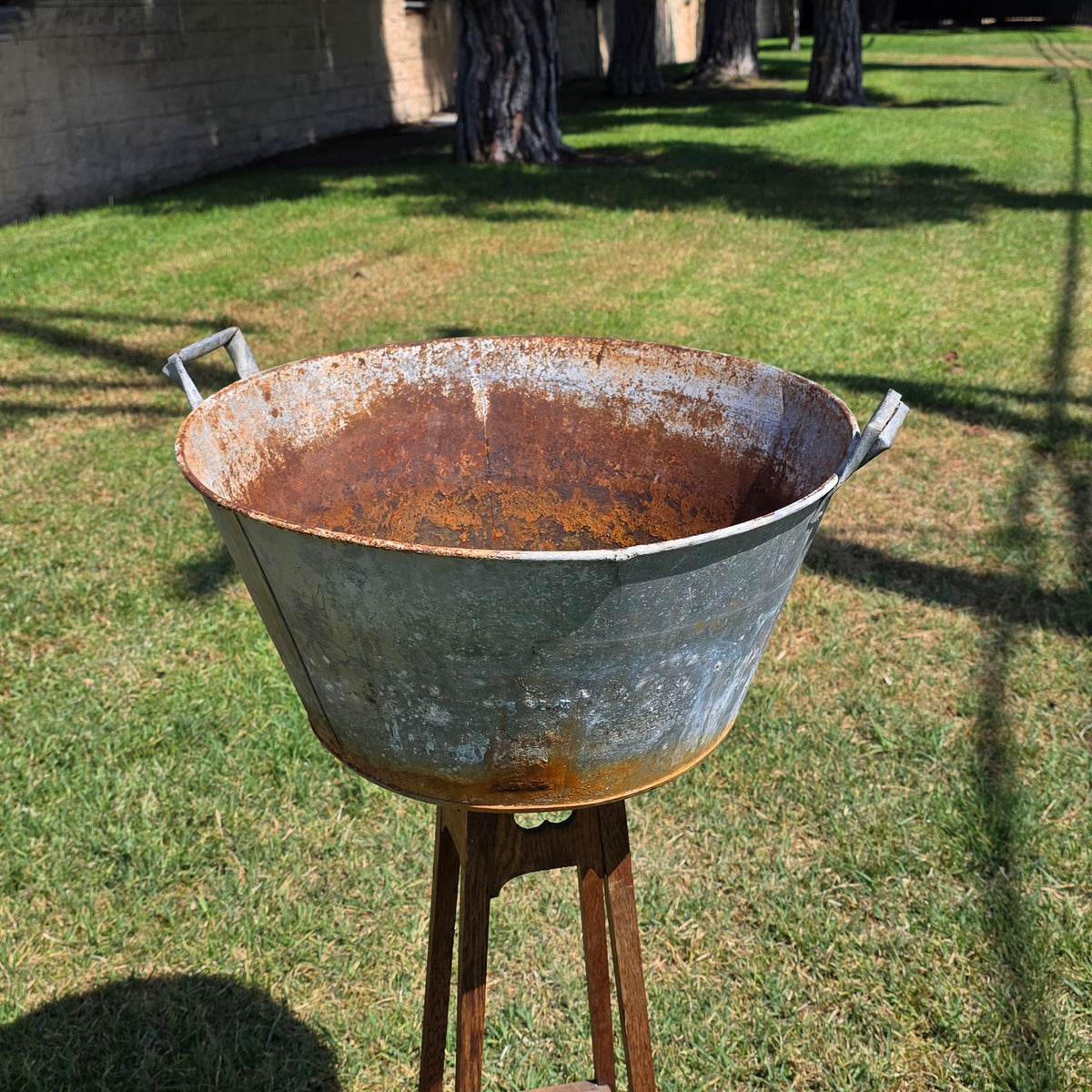 Vintage Galvanized Wash Tub Large 23" Round Metal Planter Rustic Farmhouse Decor