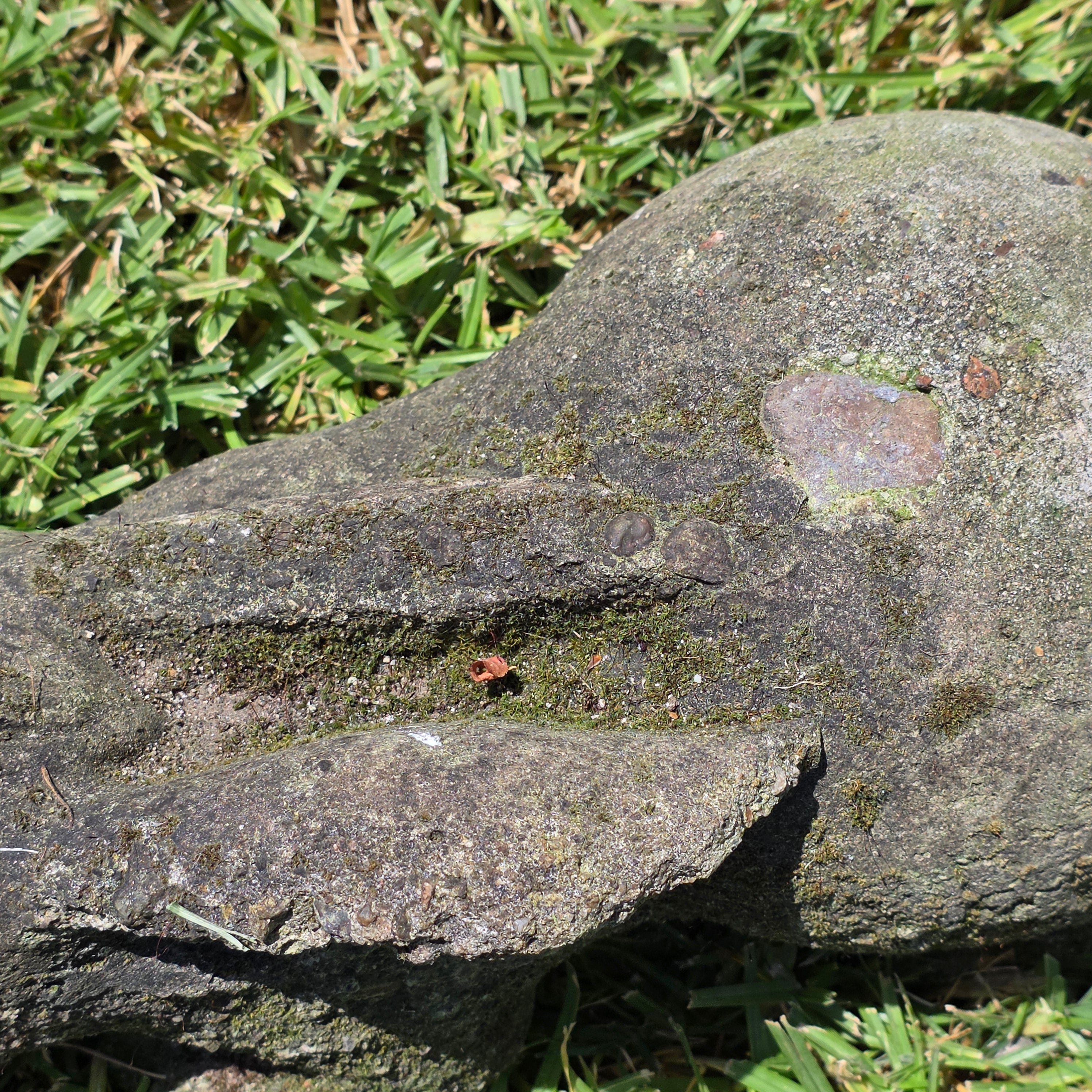 Vintage Concrete Bunny Rabbit Garden Statue Large Aged Cement Lawn Ornament