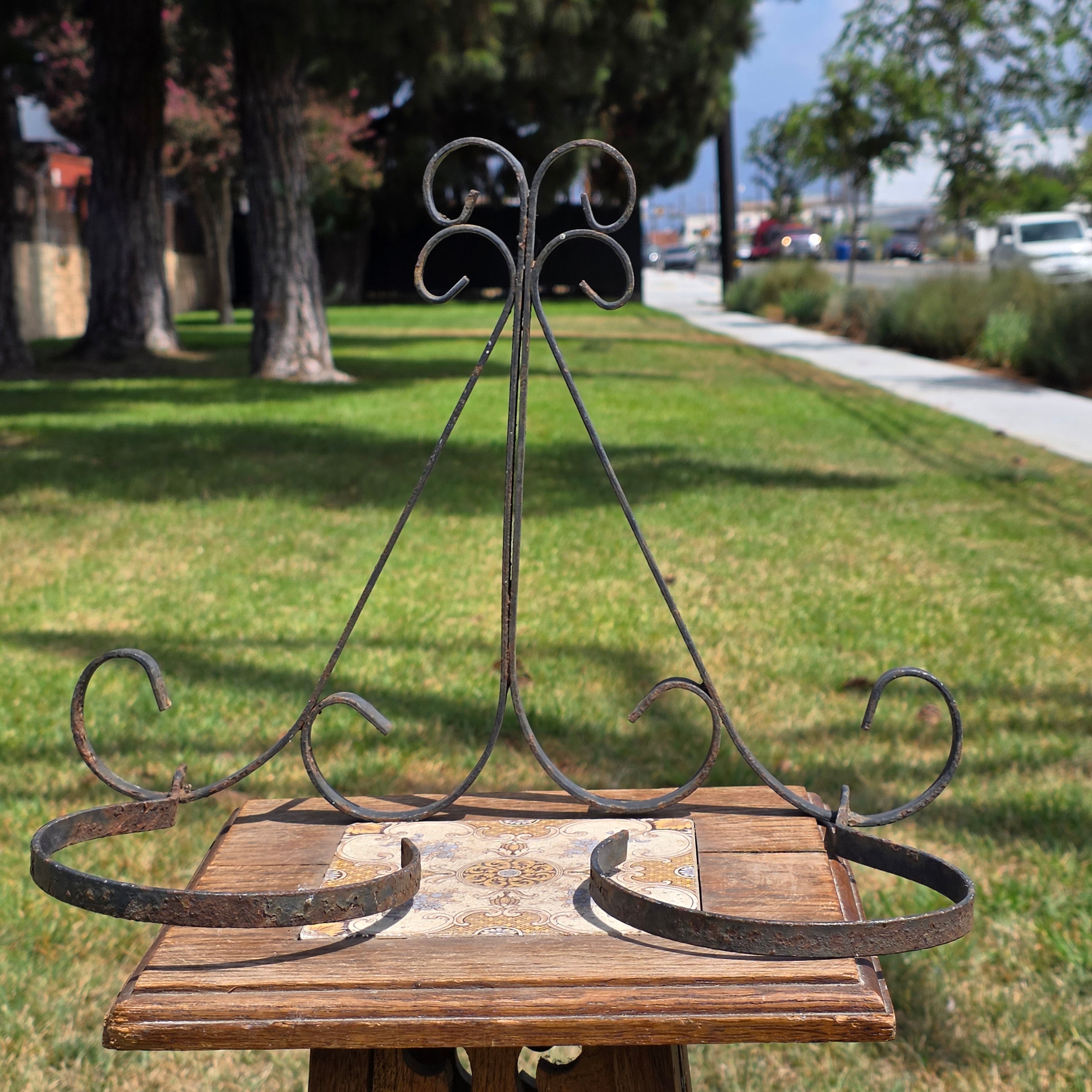 Vintage Wrought Iron Wall Plant Holder Double Sconce Scroll Planter Pot Ring 5.5"
