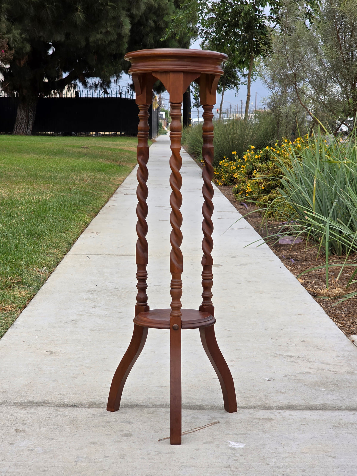 Vintage Mahogany Barley Twist Plant Stand Pedestal 2 Tier Tripod 36" Round Brown