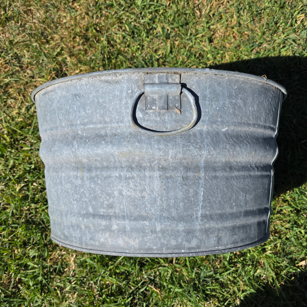 VTG Galvanized Wash Tub Round Metal Bucket 20" Farmhouse Planter Drink Cooler