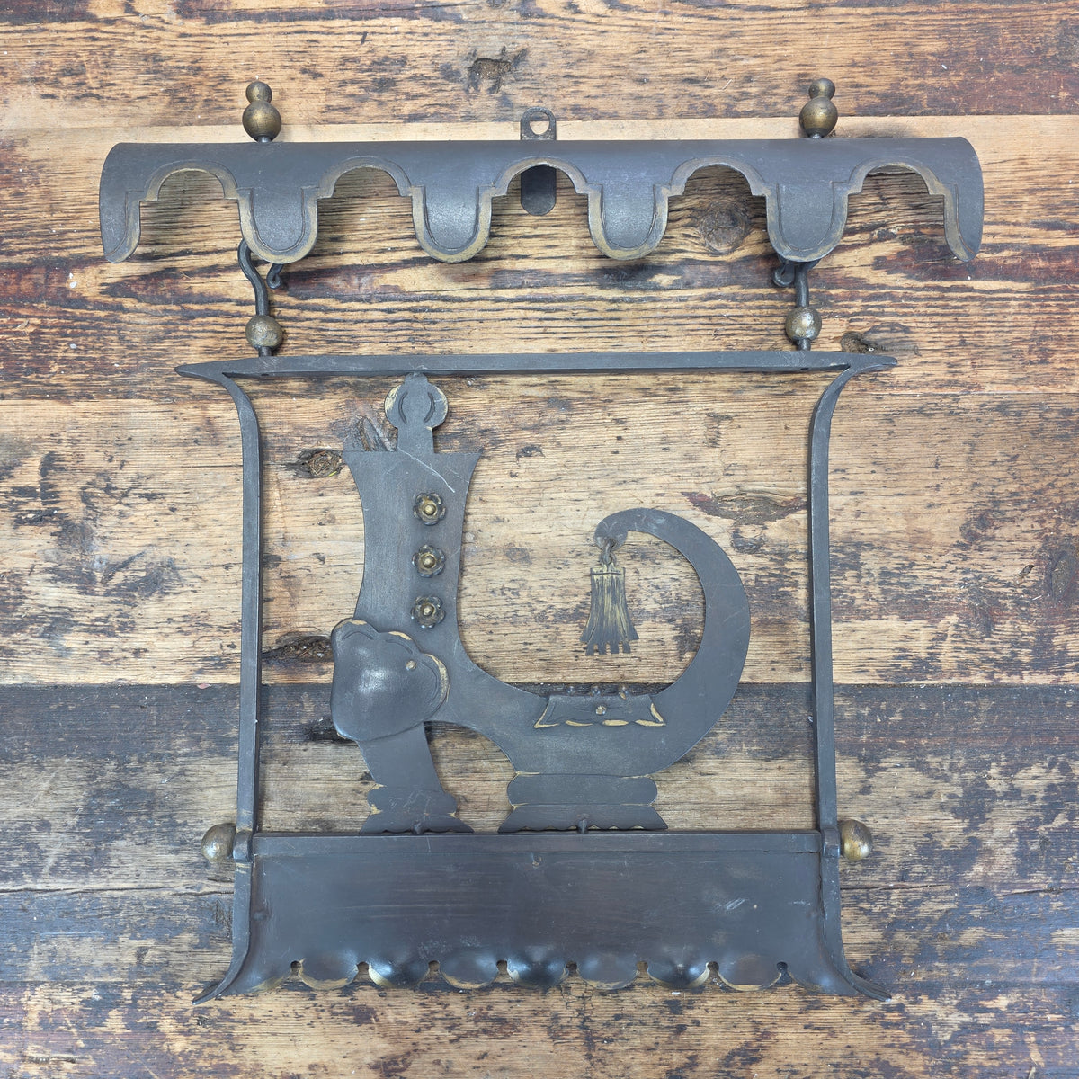 Mottahedeh Italy Vintage Tole Iron Trade Sign Antique Pub Folk Art Plaque 1047