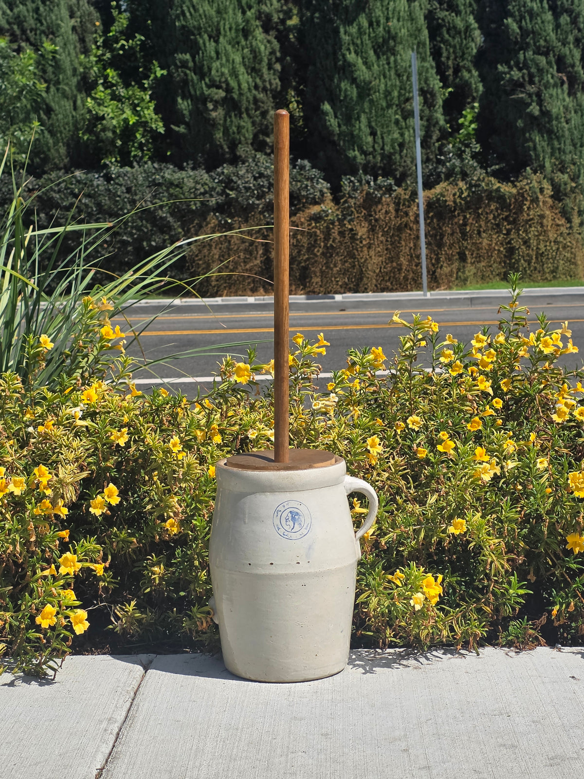 Antique Louisville Pottery Cherokee Indian Head Stoneware Butter Churn 2 Gal