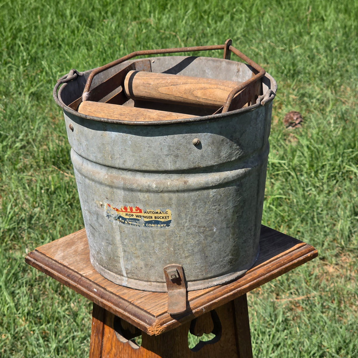 Vtg Erie Automatic Mop Wringer Bucket 10 Qt Galvanized Metal Wood Rollers 1950s