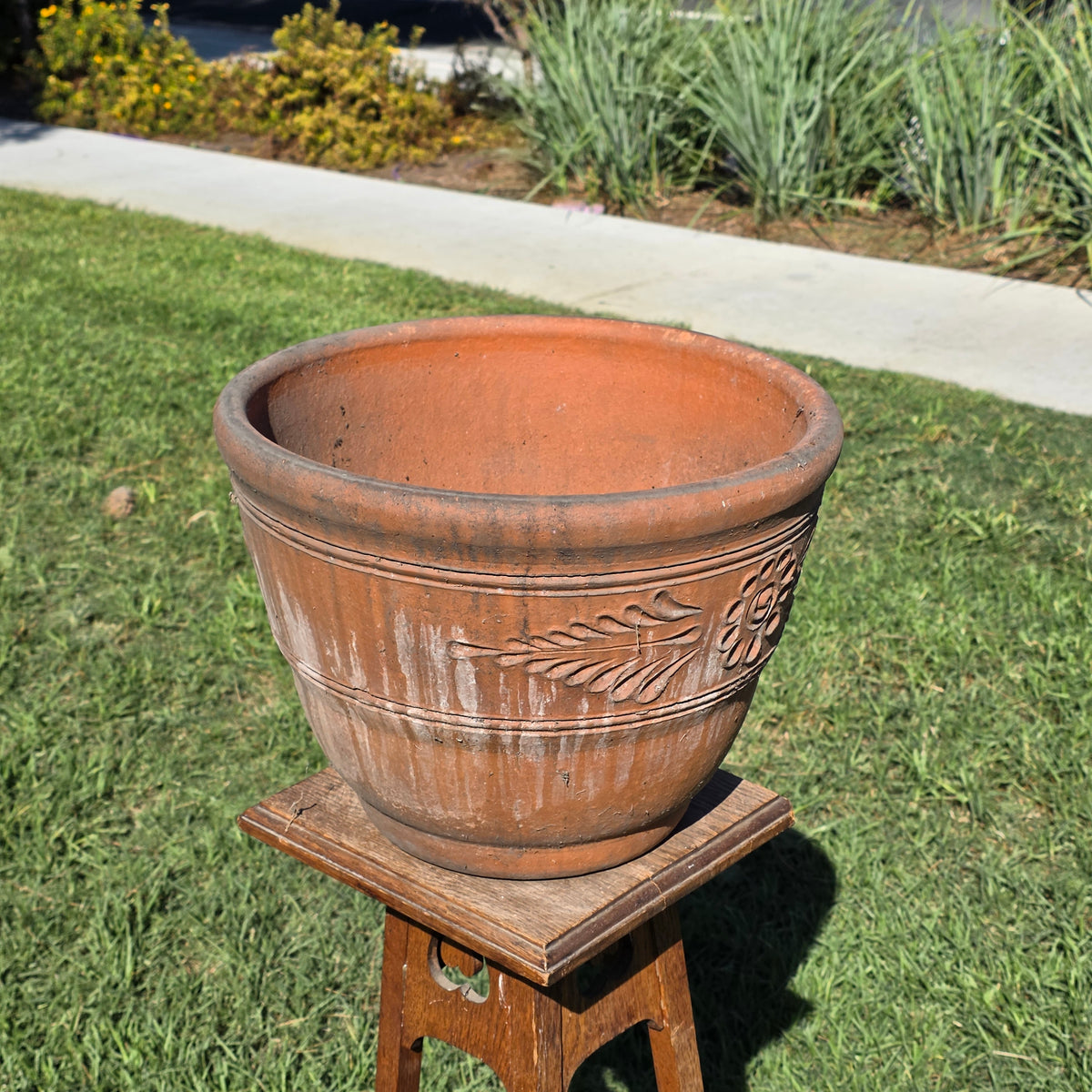Vtg Terracotta Planter Relief Flower Garland Clay Pot Tuscan Garden 16" Large
