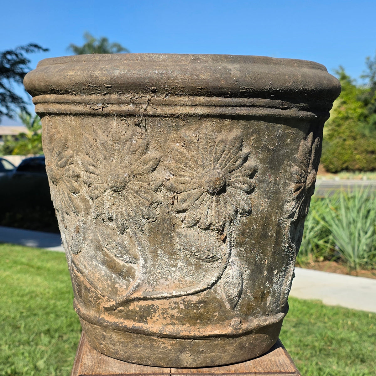 Vtg Mexican Terracotta Planter Large 15" Clay Flower Pot Sunflower Relief Heavy