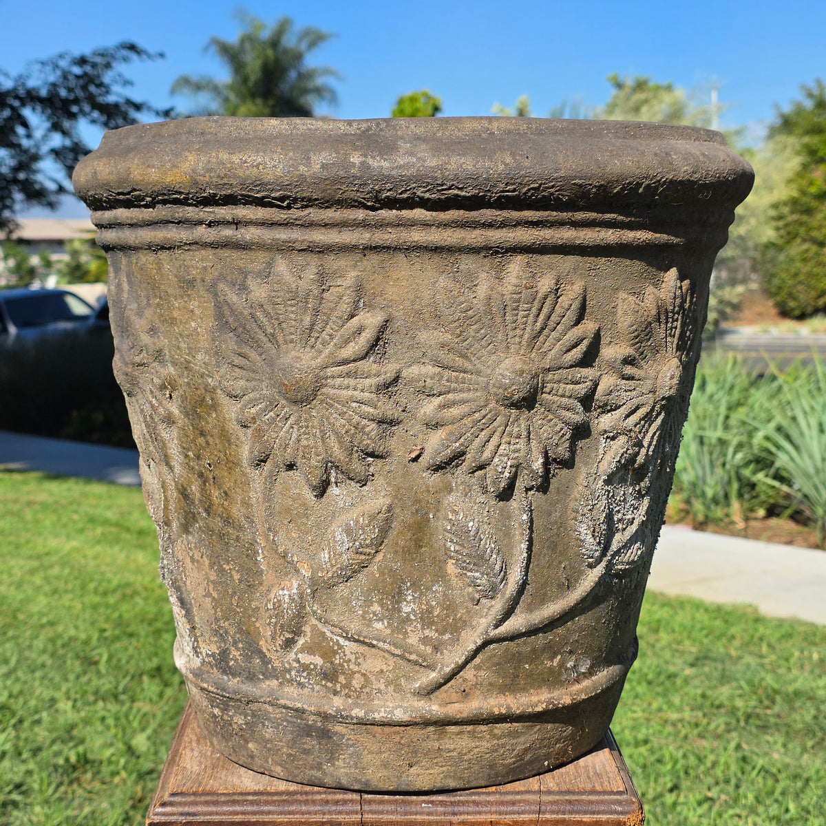 Vtg Mexican Terracotta Planter Large 15" Clay Flower Pot Sunflower Relief Heavy