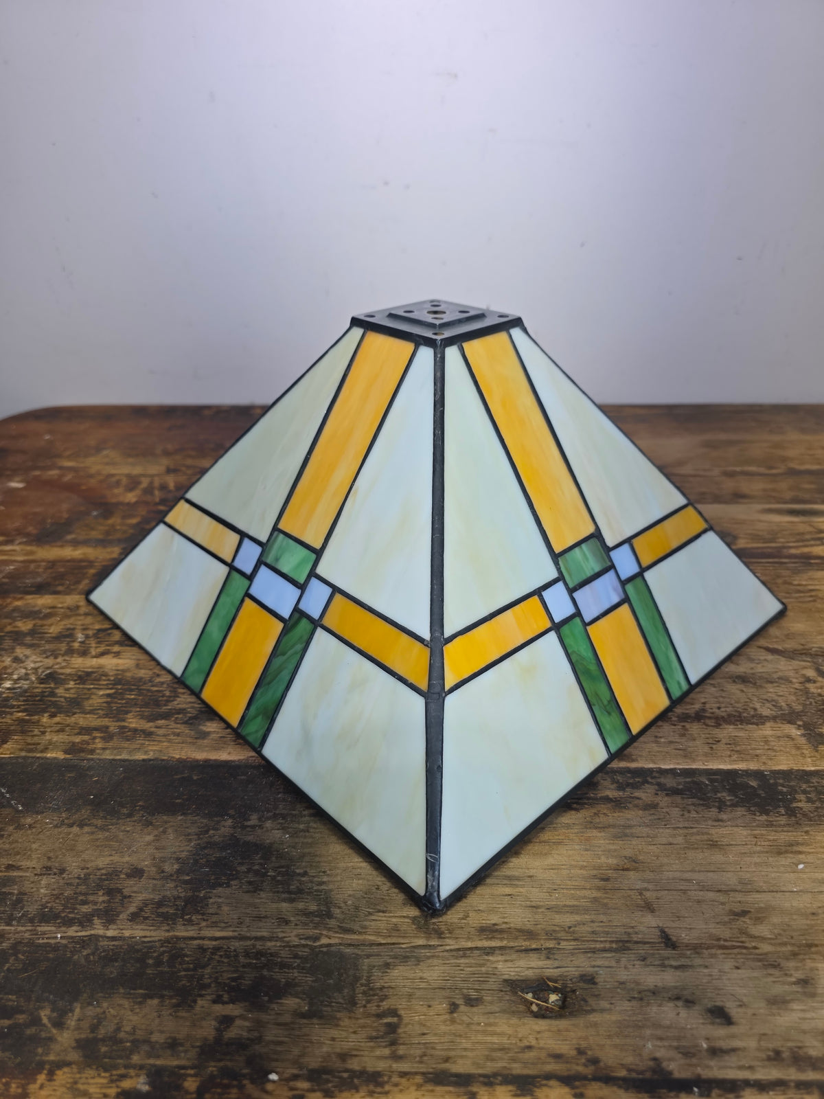 Vintage Mission Style Stained Glass Table Lamp Phelps Dodge Red Brass 1950s (Damage)