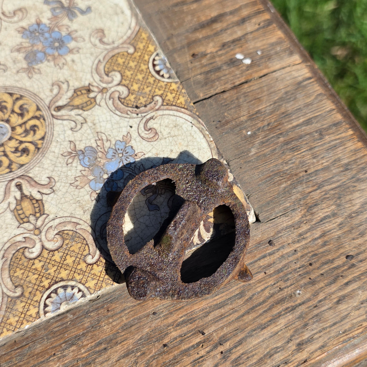 Vintage Japanese Cast Iron Lantern Pagoda Bird Hummingbird Hanging Candle Holder