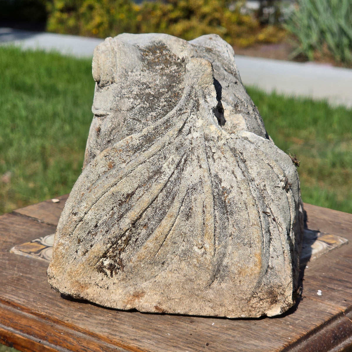 Vintage Carved Stone Fish Gargoyle Garden Statue Ornament Figurine Heavy 6"