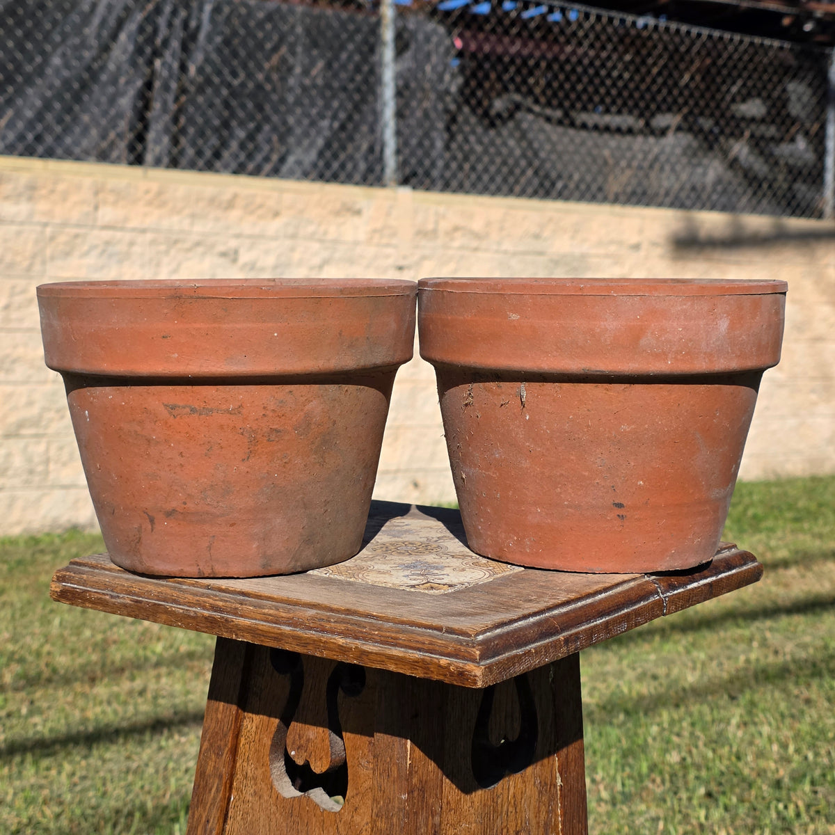 Vintage Terracotta Clay Flower Pots Set of 2 Aged Weathered Garden Planters 7"