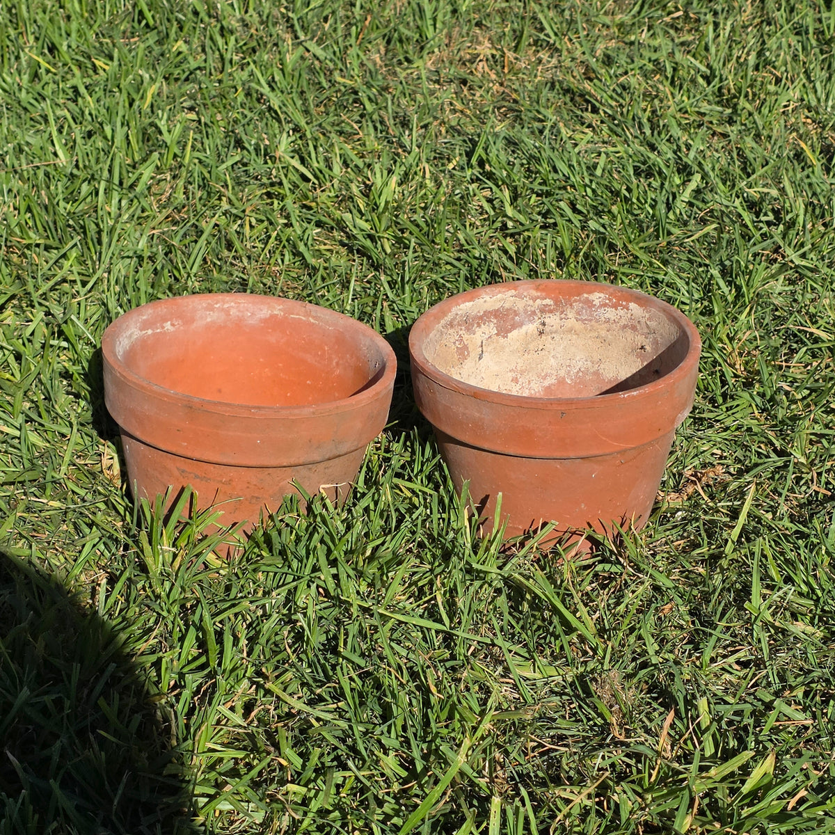 Vintage Terracotta Clay Flower Pots Set of 2 Aged Weathered Garden Planters 7"