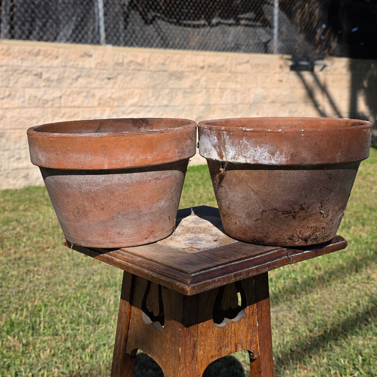 Set of 2 Vintage DeRoma Terracotta Pot 8.5" Italy Clay Planter Garden Aged Pair