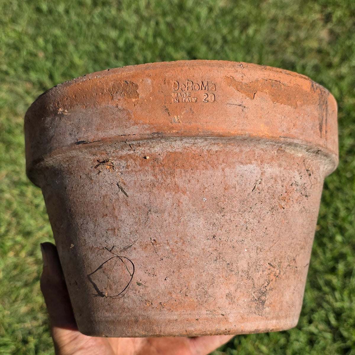 Set of 2 Vintage DeRoma Terracotta Pot 8.5" Italy Clay Planter Garden Aged Pair