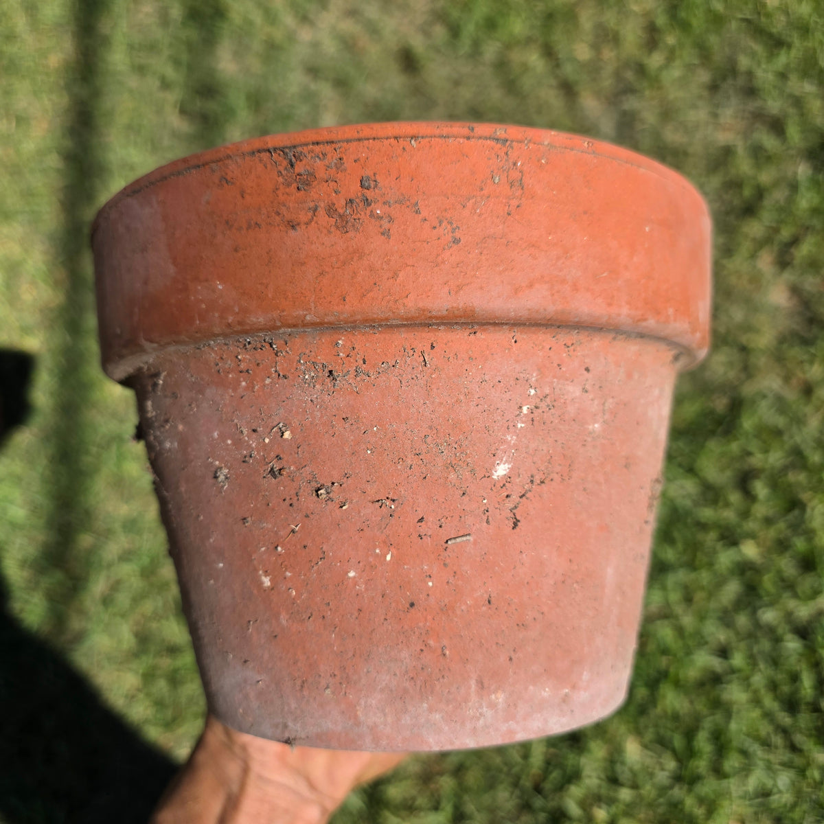Vtg Terracotta Color Thick Round Flower Pot Heavy Composite Planter Garden 7.5"