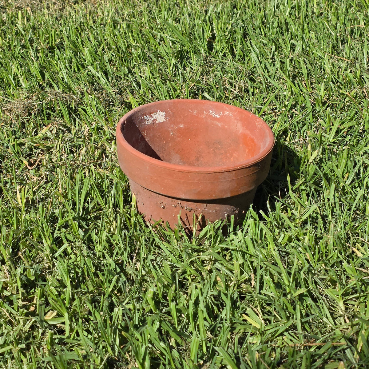 Vtg Terracotta Color Thick Round Flower Pot Heavy Composite Planter Garden 7.5"