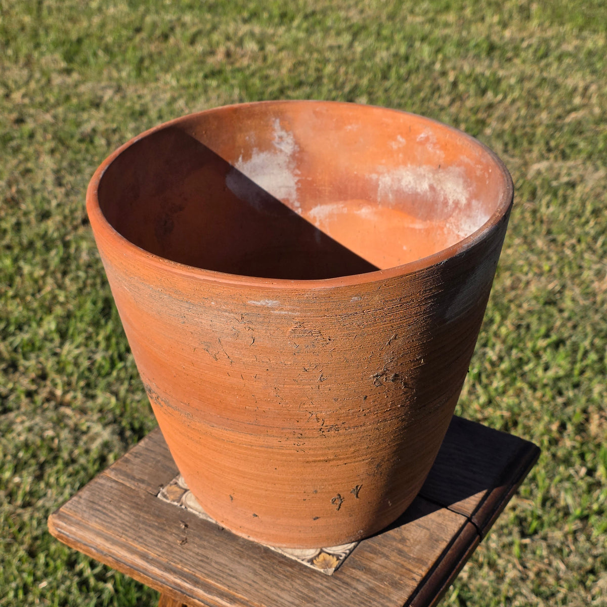 Vintage PMDI Terracotta Pot Ribbed Pottery Mfg Mexico Heavy Clay Planter 11"