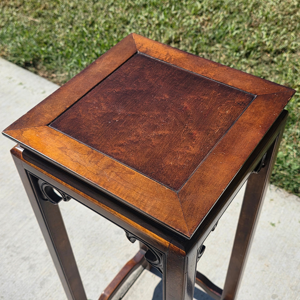 Wellington Hall Wood Plant Stand Pedestal Table Chinese Chippendale Vintage 32"